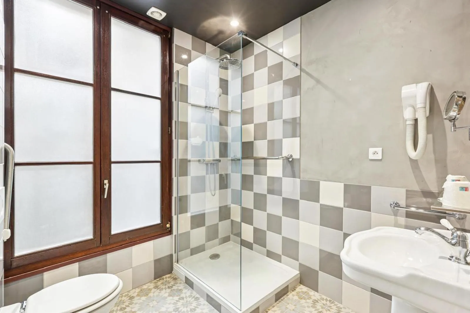 Bathroom in Hotel de Nesle