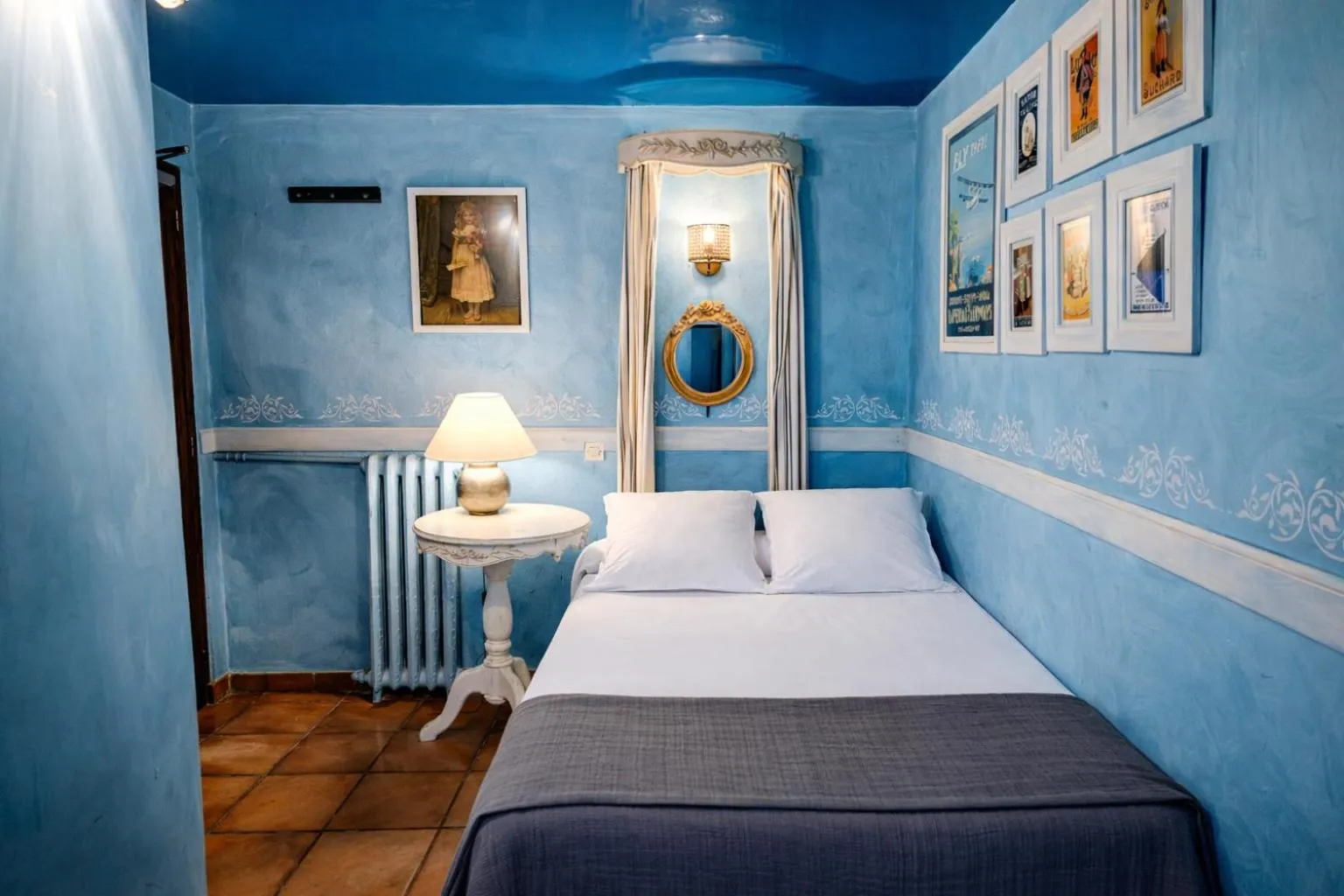 Bedroom, Bed in Hotel de Nesle