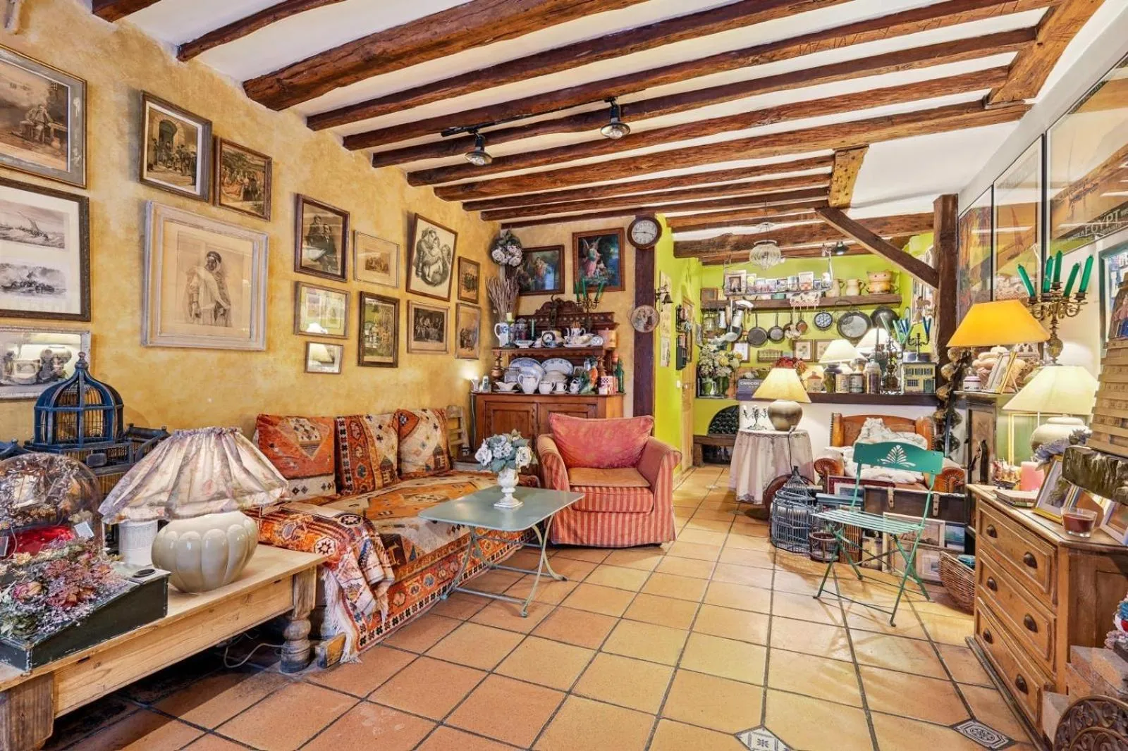 Lobby or reception in Hotel de Nesle