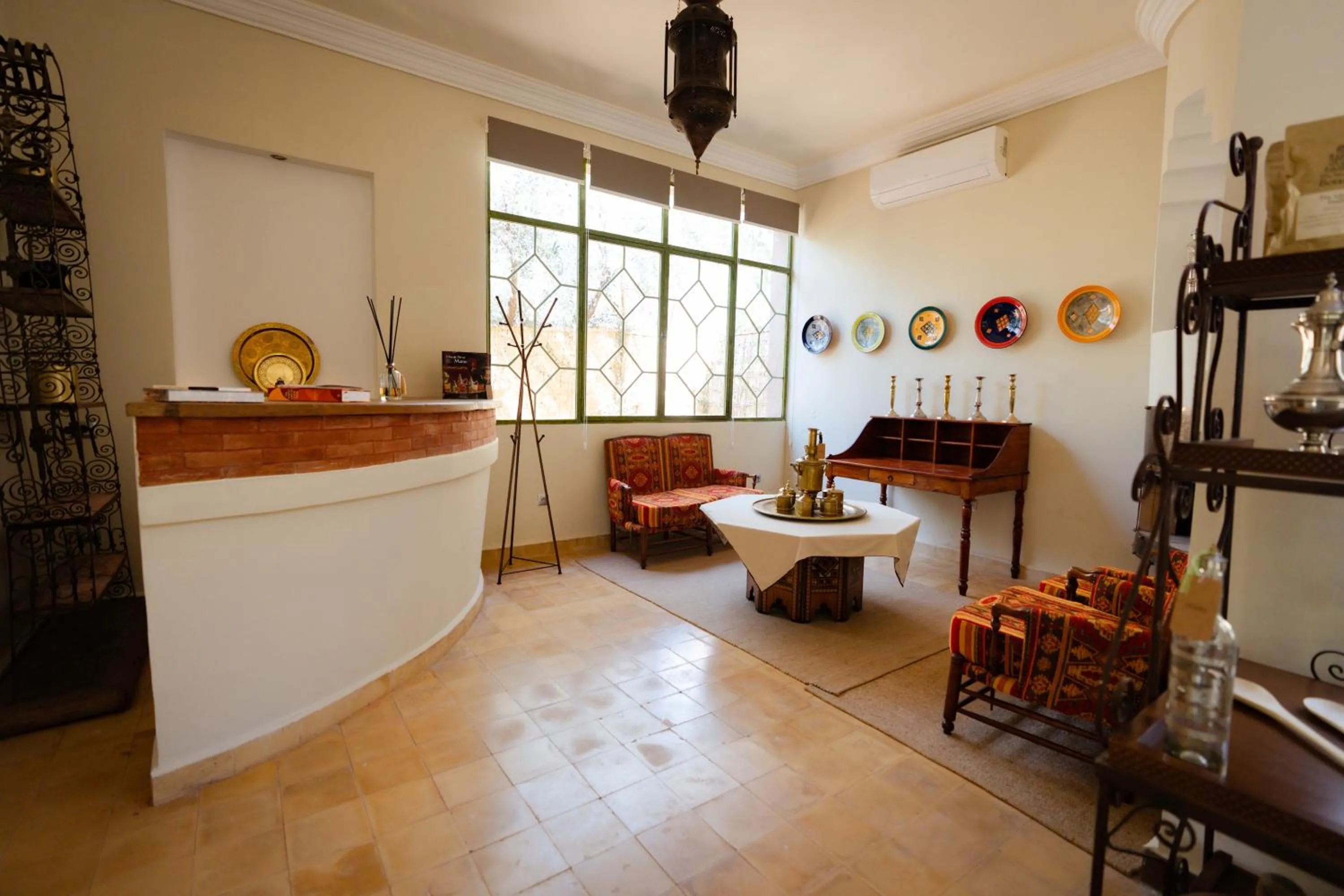 On-site shops in Olinto, Atlas Mountain Retreat - adults only