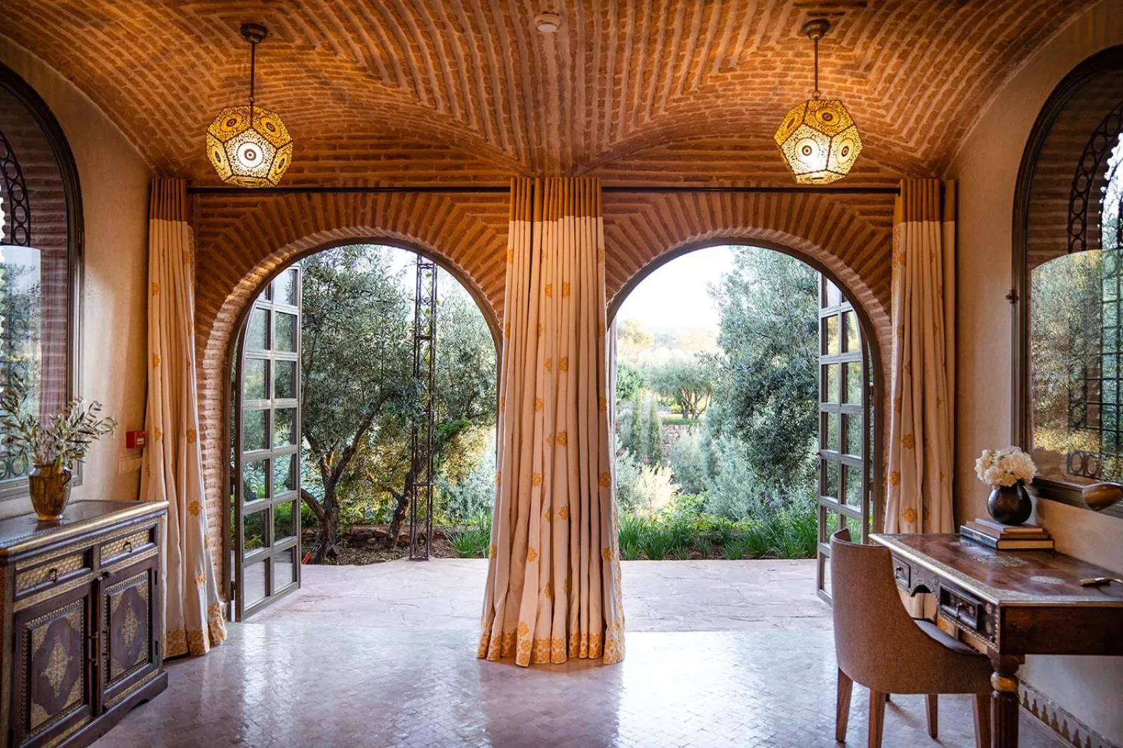 Garden view in Olinto, Atlas Mountain Retreat - adults only