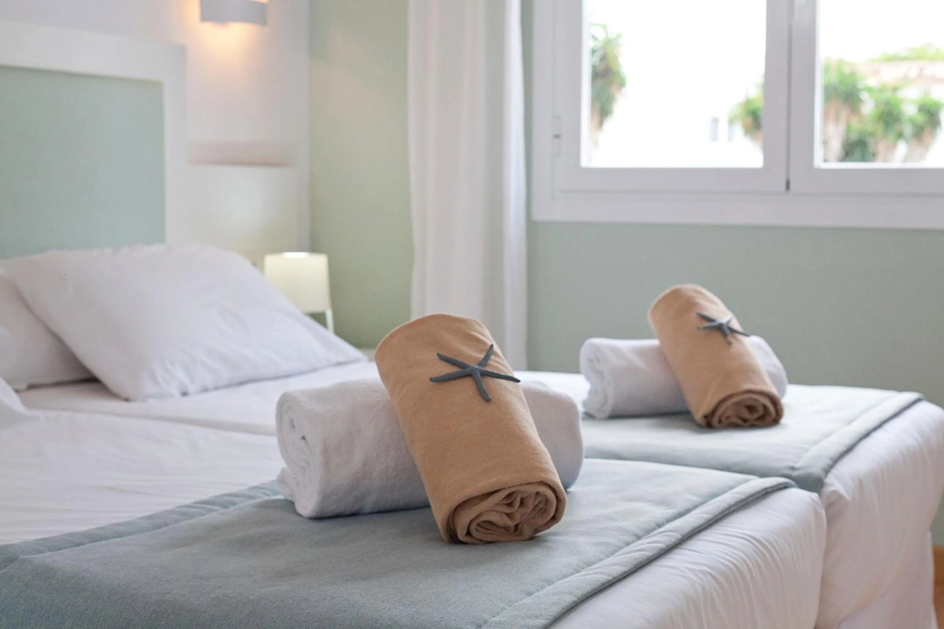 Bedroom, Bed in Apartamentos Vista Alegre Mallorca