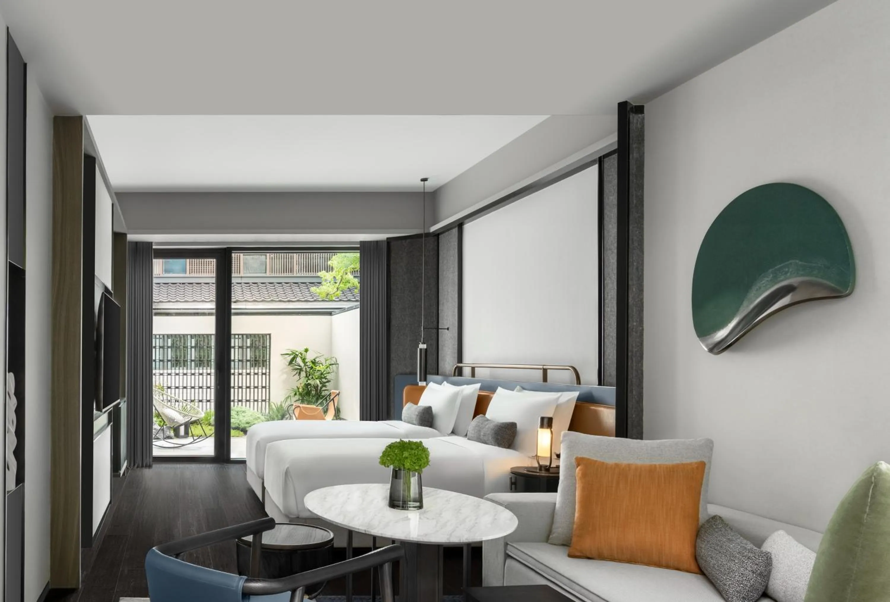 TV and multimedia in Kimpton Bamboo Grove Suzhou by IHG