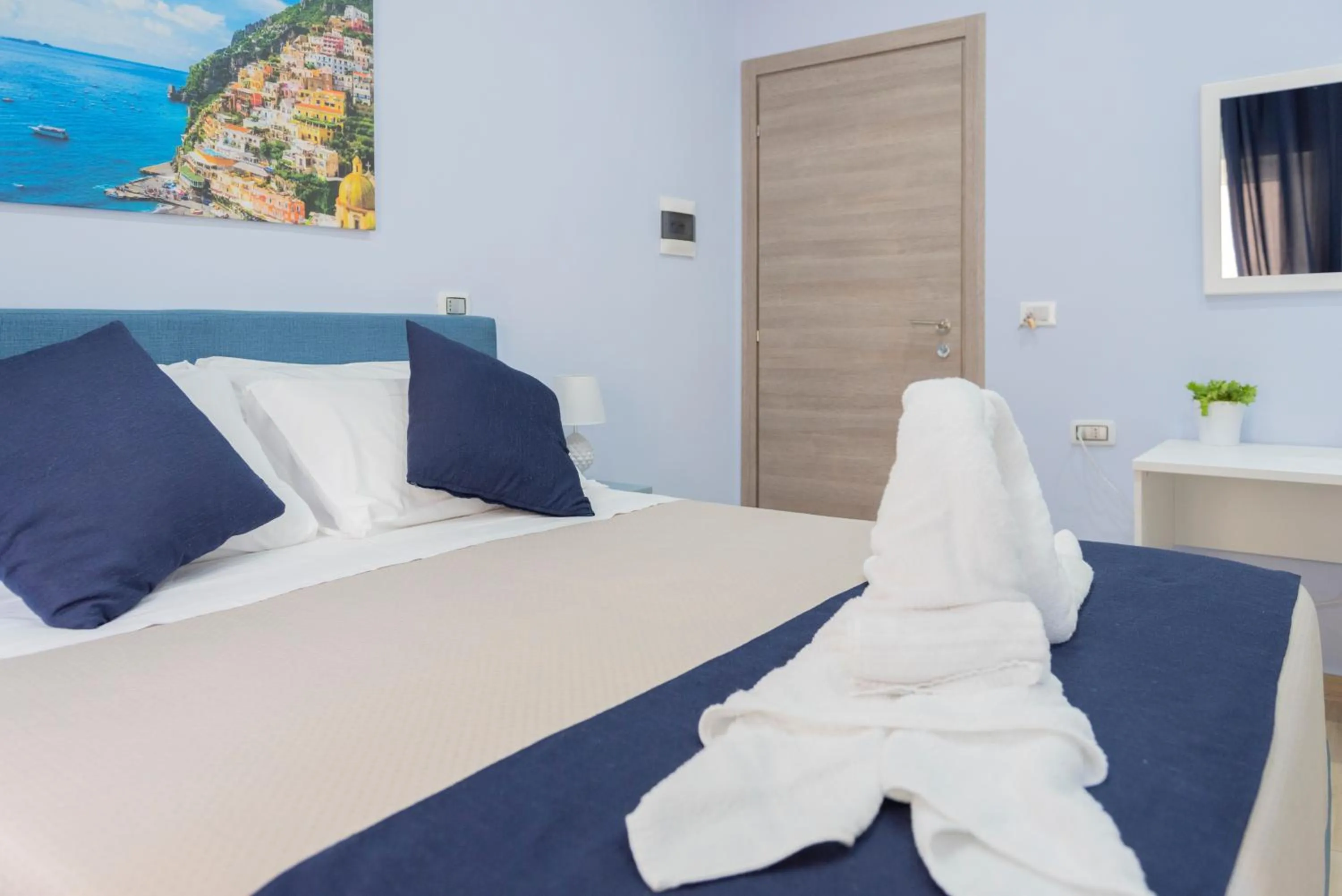 Bed in SYMPHONY HOUSE