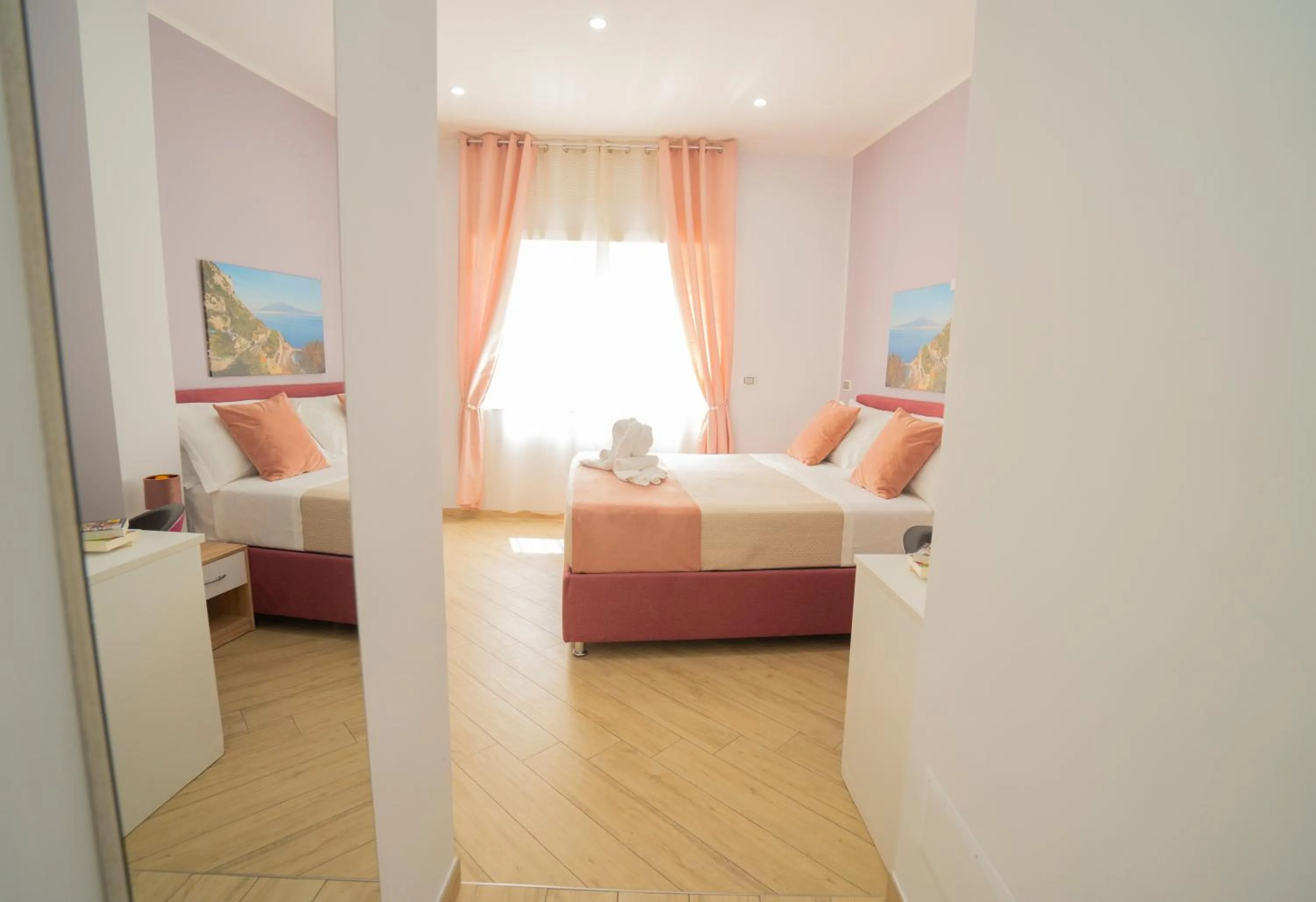 Photo of the whole room, Bed in SYMPHONY HOUSE