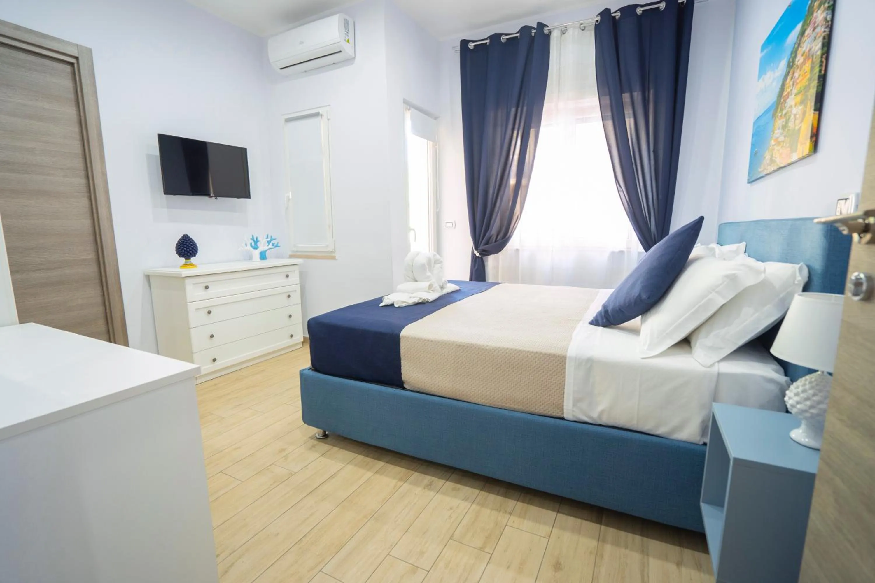 Bed in SYMPHONY HOUSE