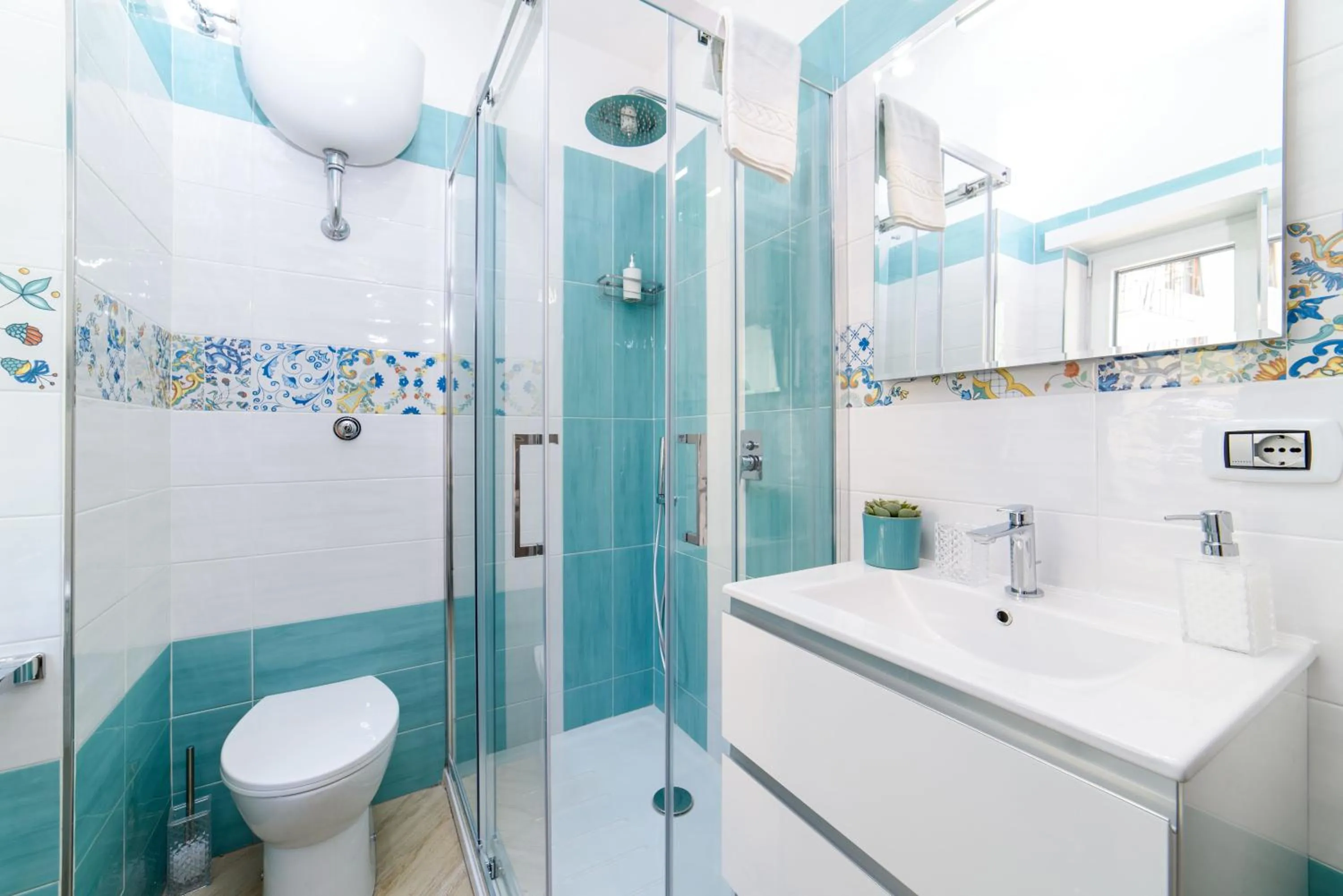 Shower in SYMPHONY HOUSE