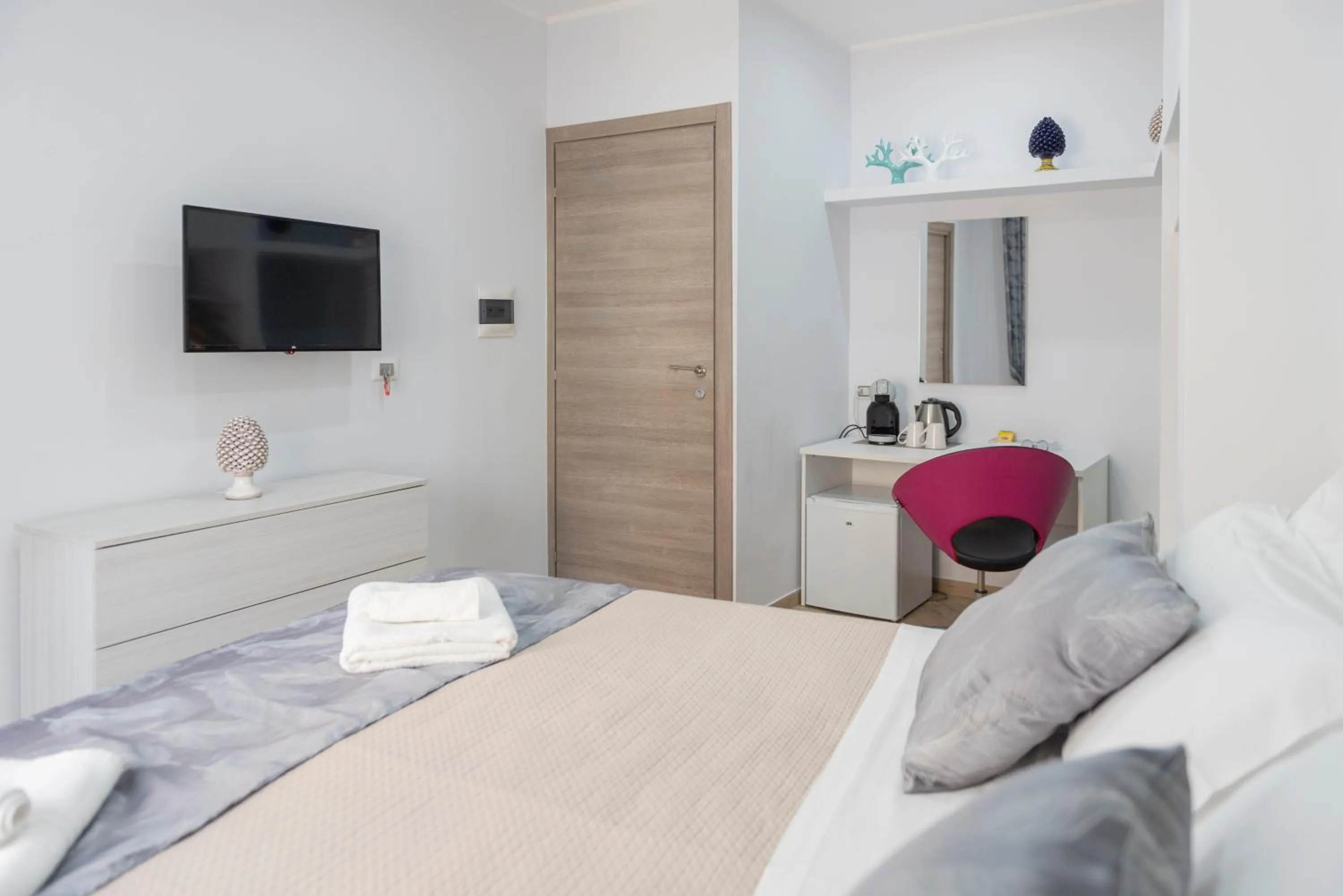 Bed in SYMPHONY HOUSE