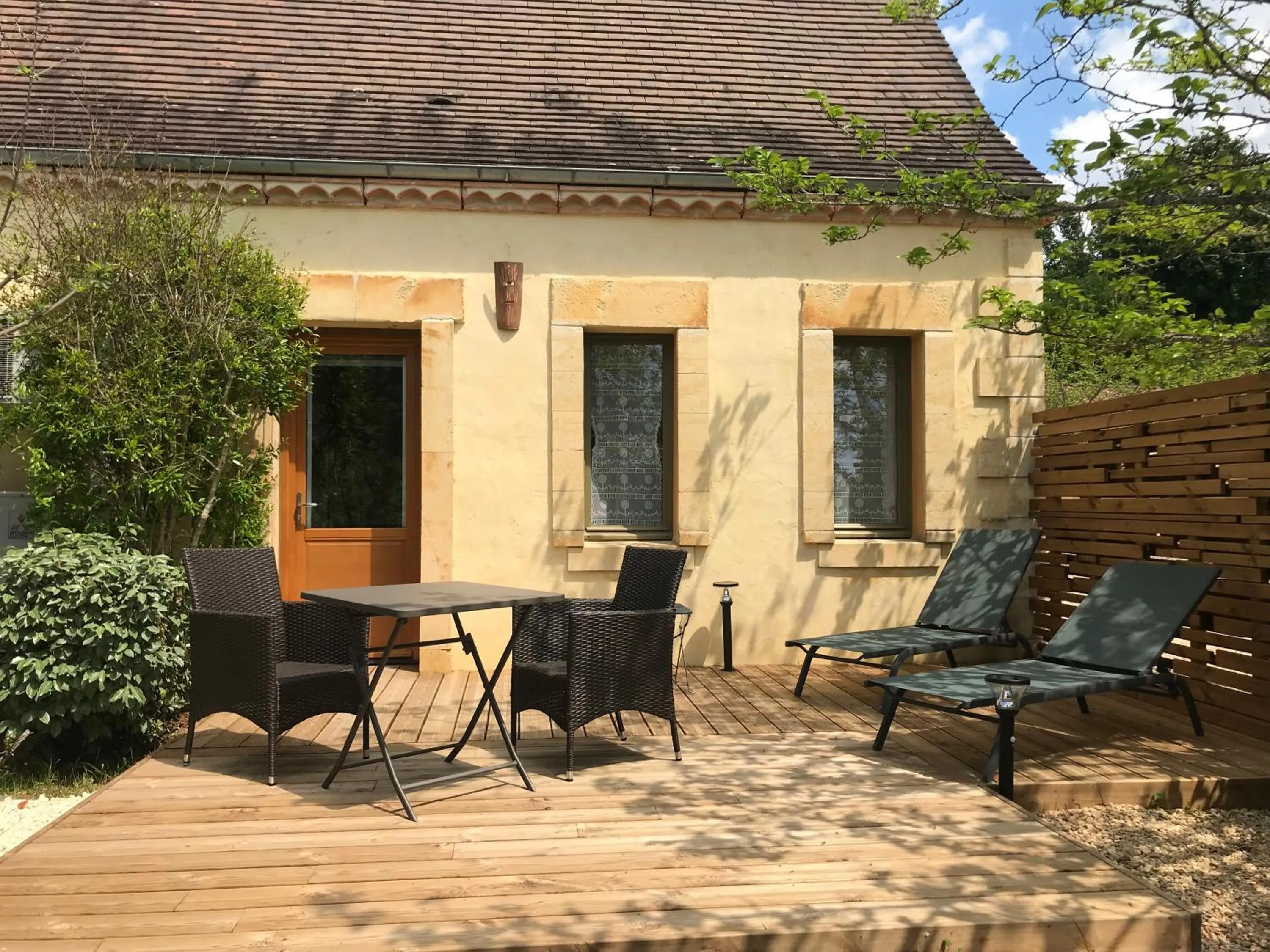 Patio in Le Clos du Peintre