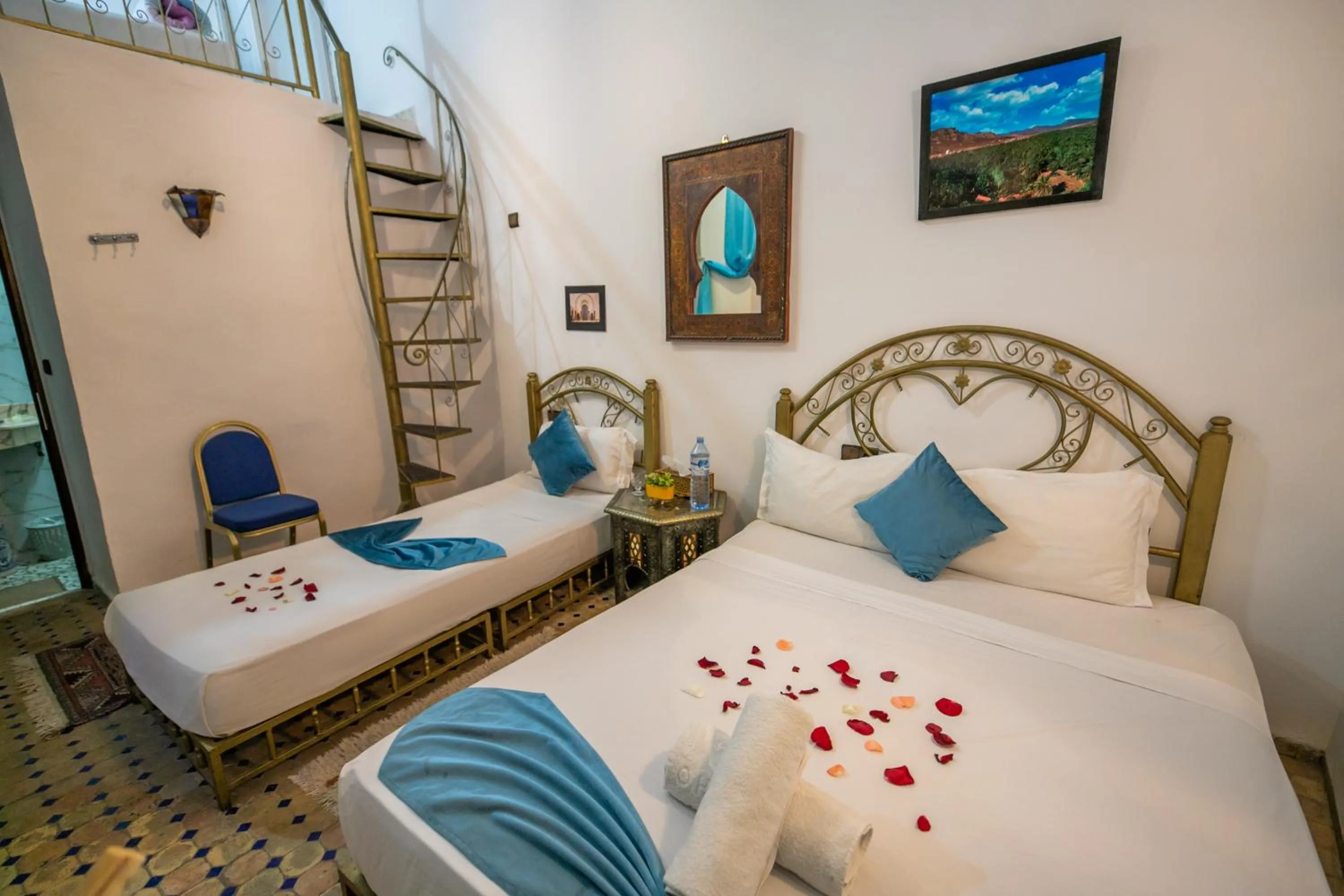 Shower, Bed in Riad Dar Rabha