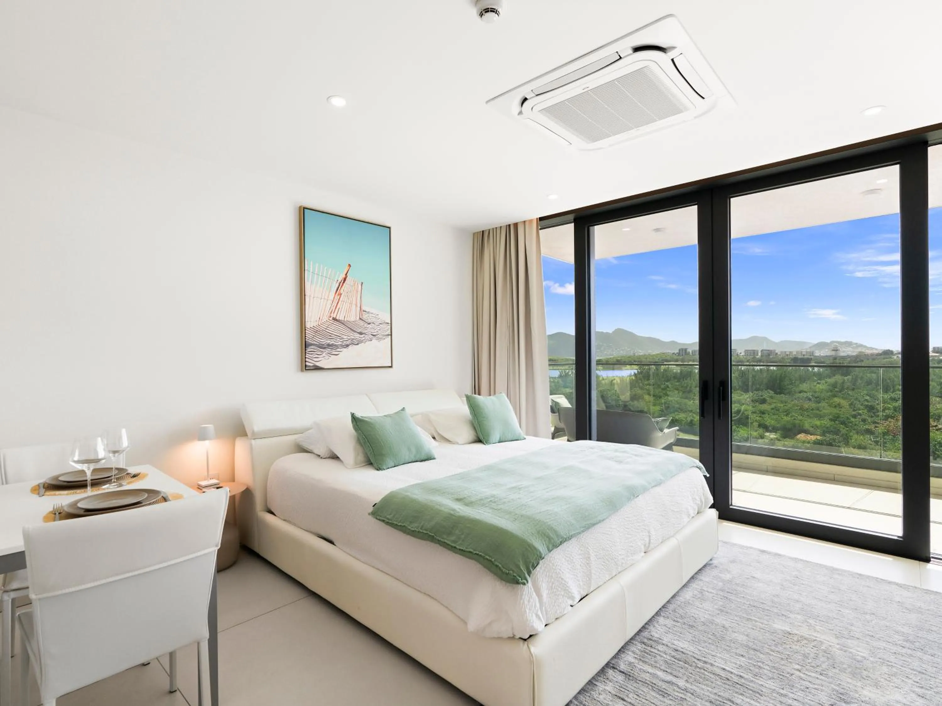 Photo of the whole room, Bed in Fourteen at Mullet Bay