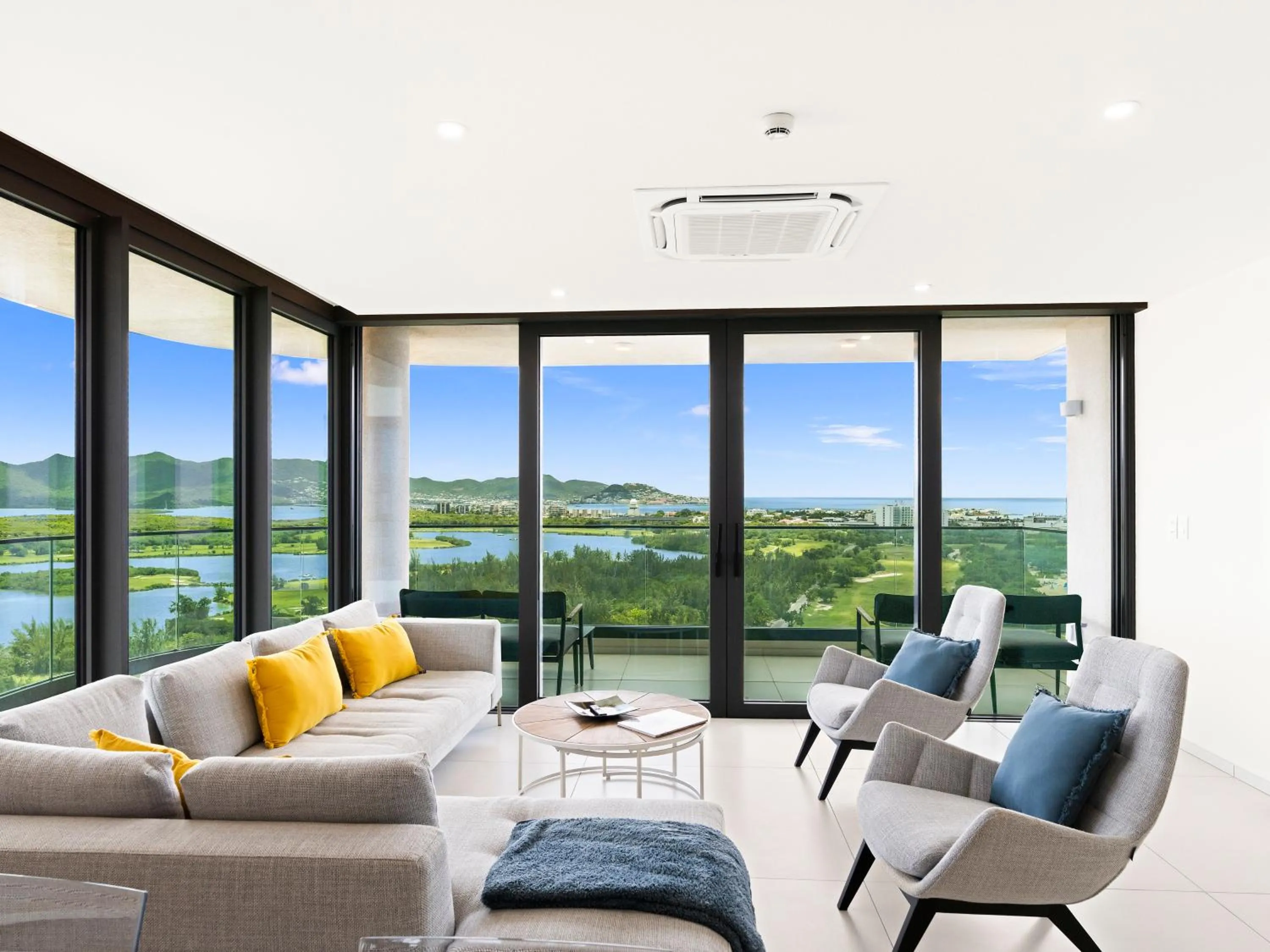 Living room in Fourteen at Mullet Bay