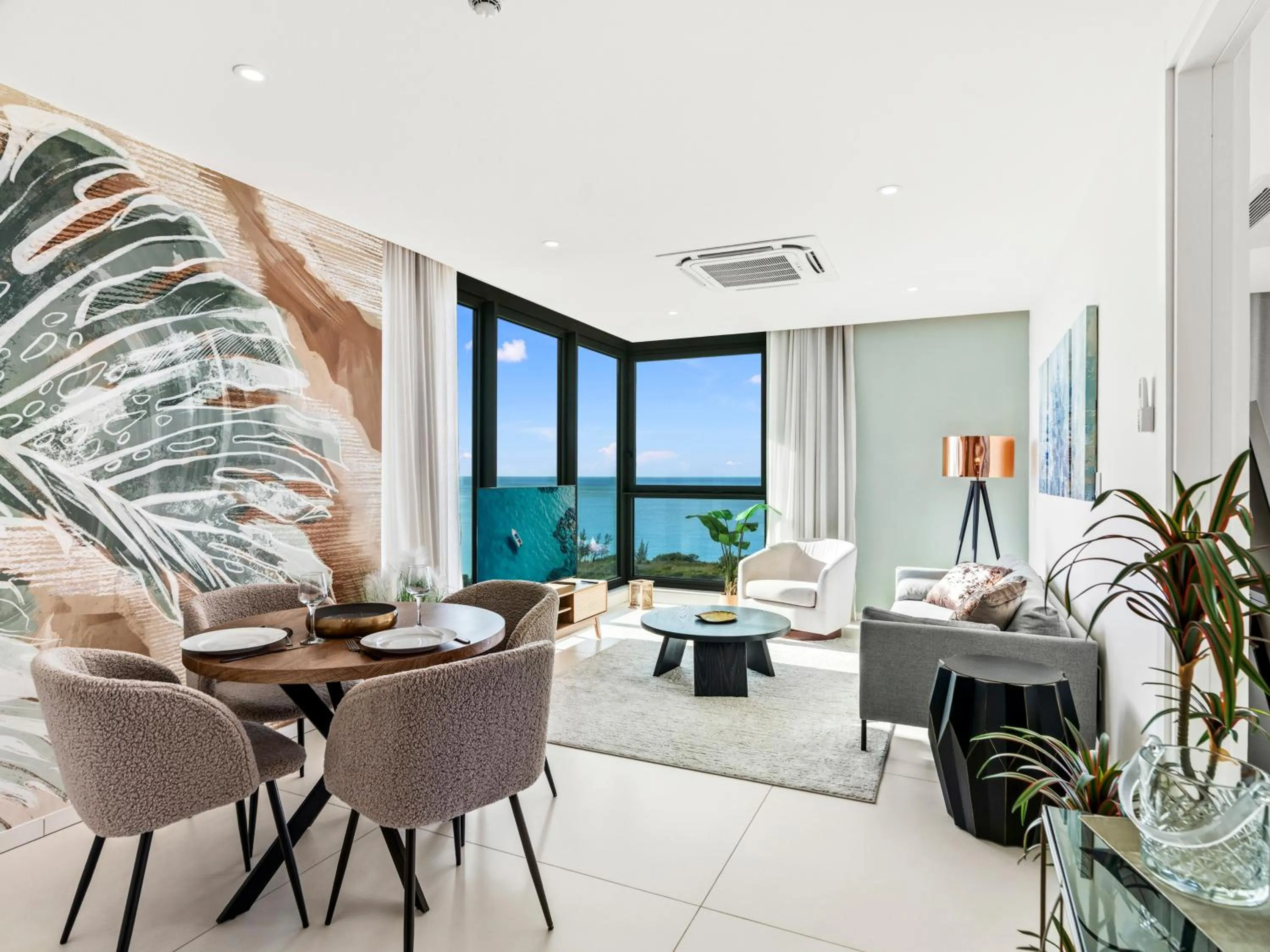 Fourteen at Mullet Bay