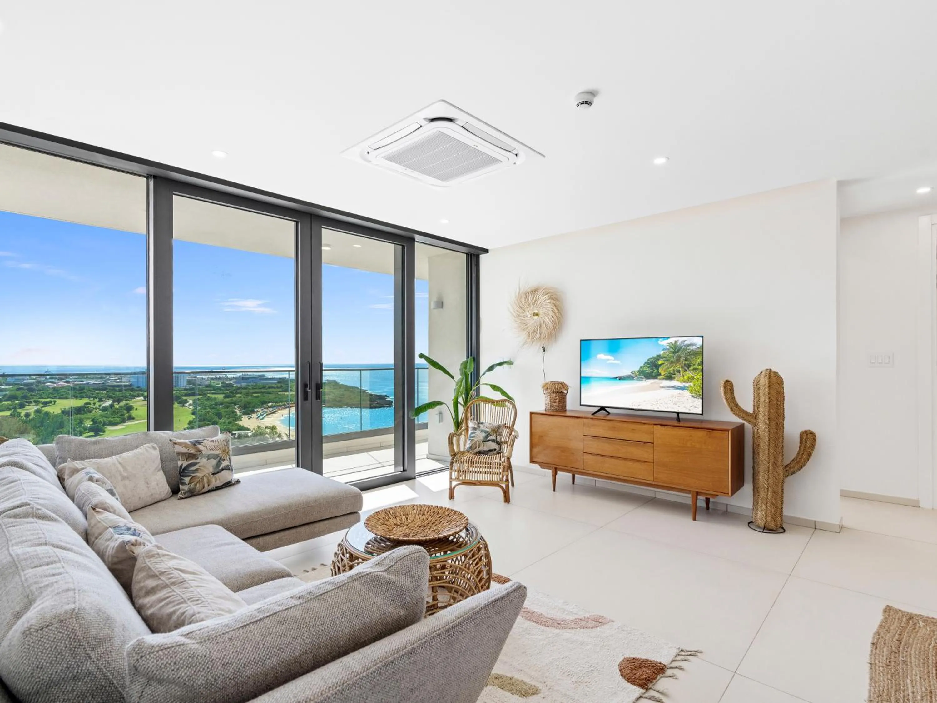 Living room in Fourteen at Mullet Bay