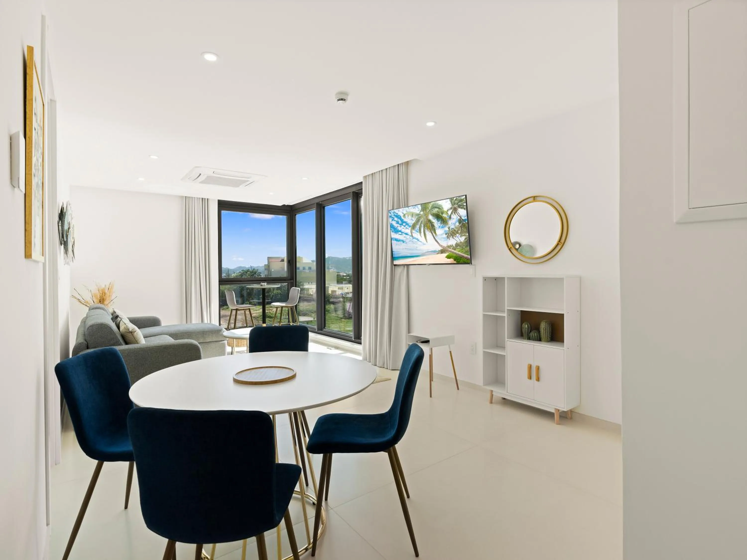 Natural landscape in Fourteen at Mullet Bay