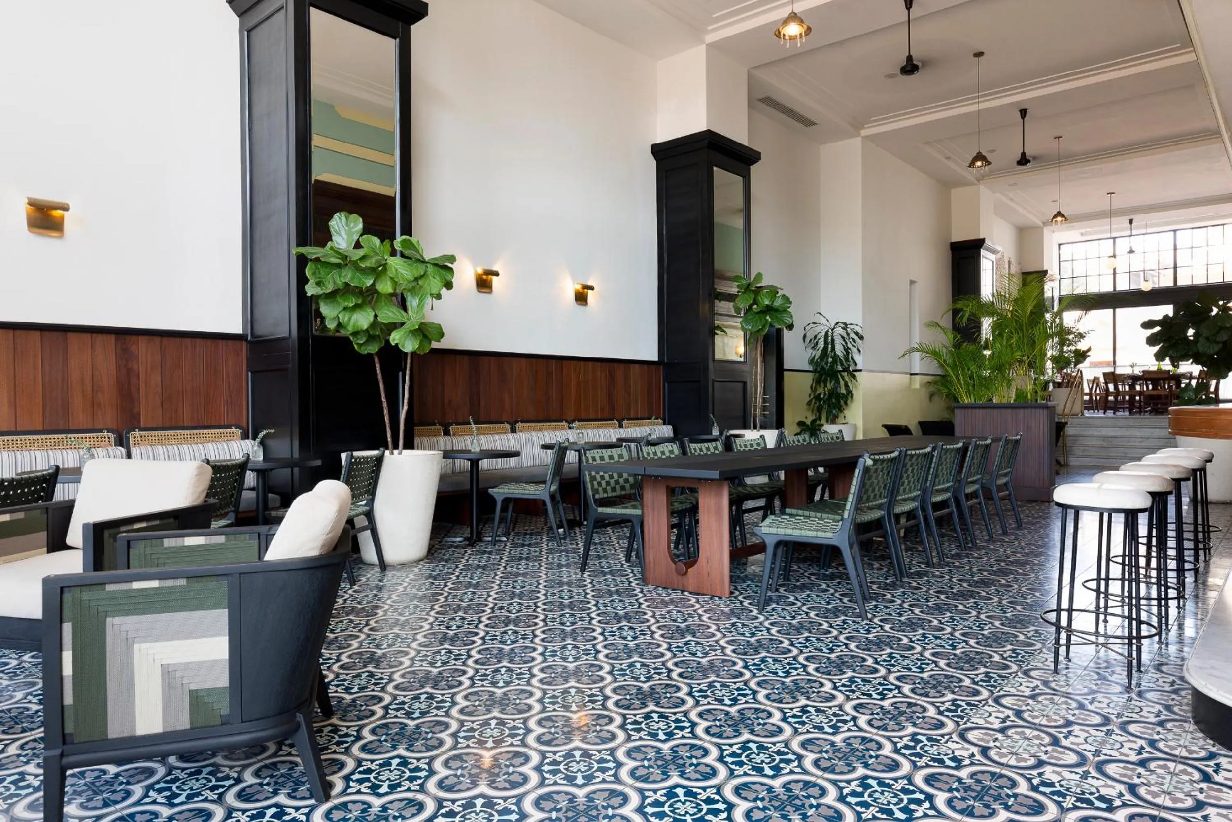 Lounge or bar in American Trade Hotel