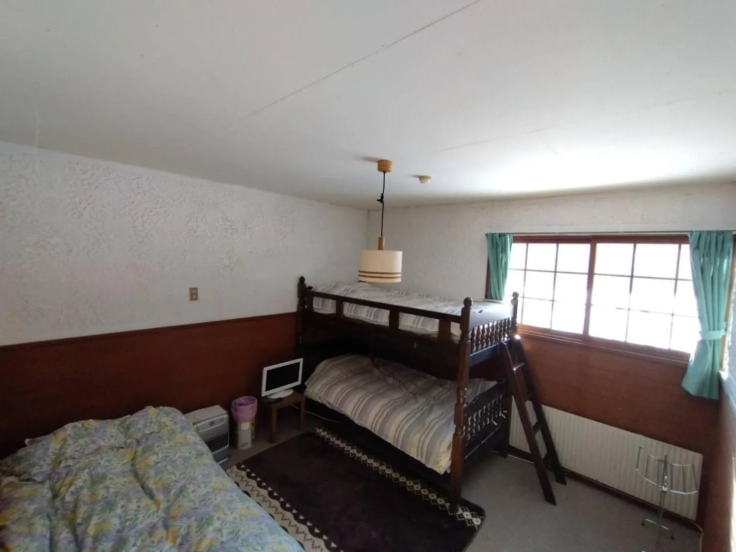 Bed in Woody House Kazamidori