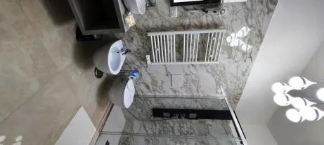 Shower in IL GIGLIO B&B