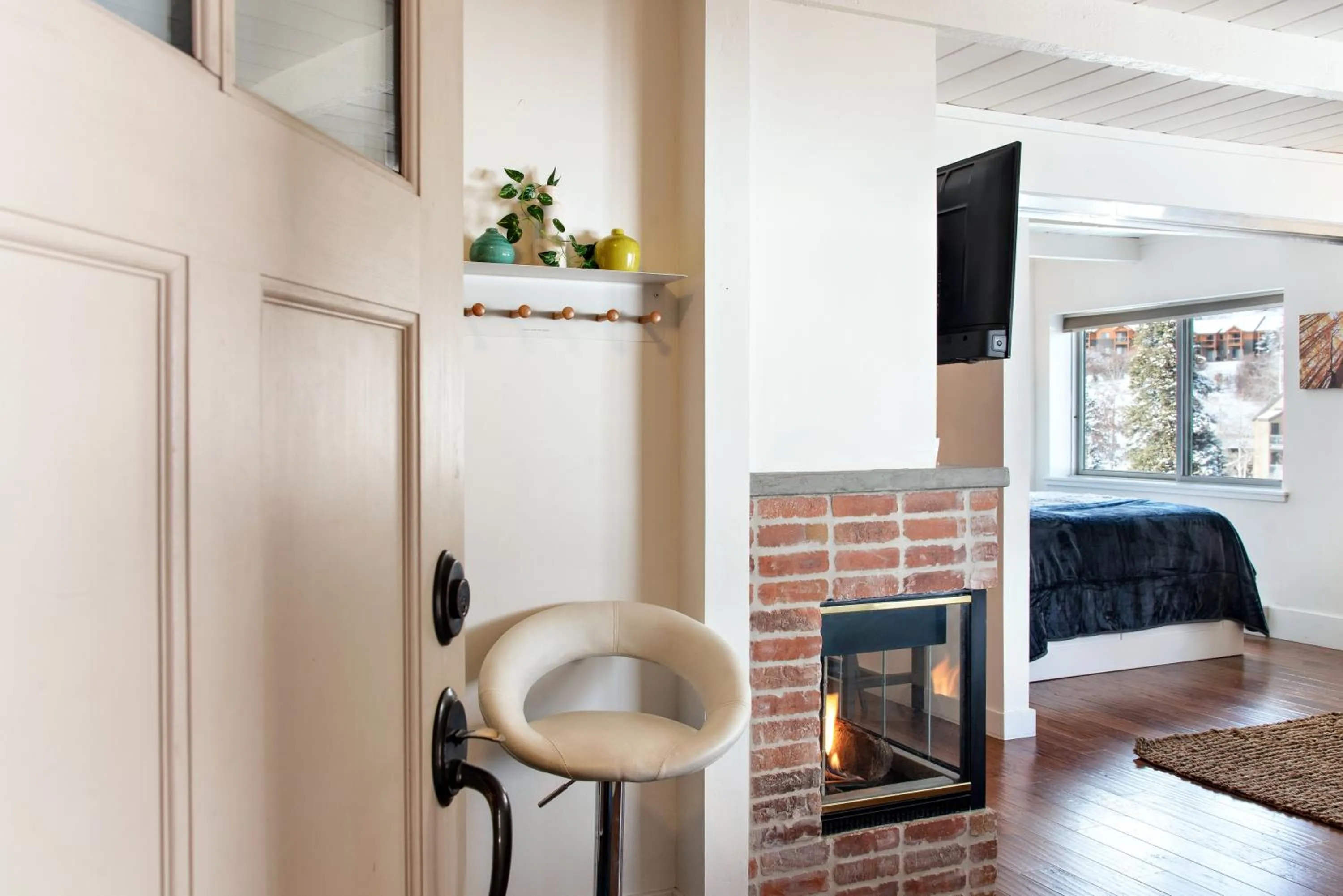 Willows Condos by Snowmass Vacations