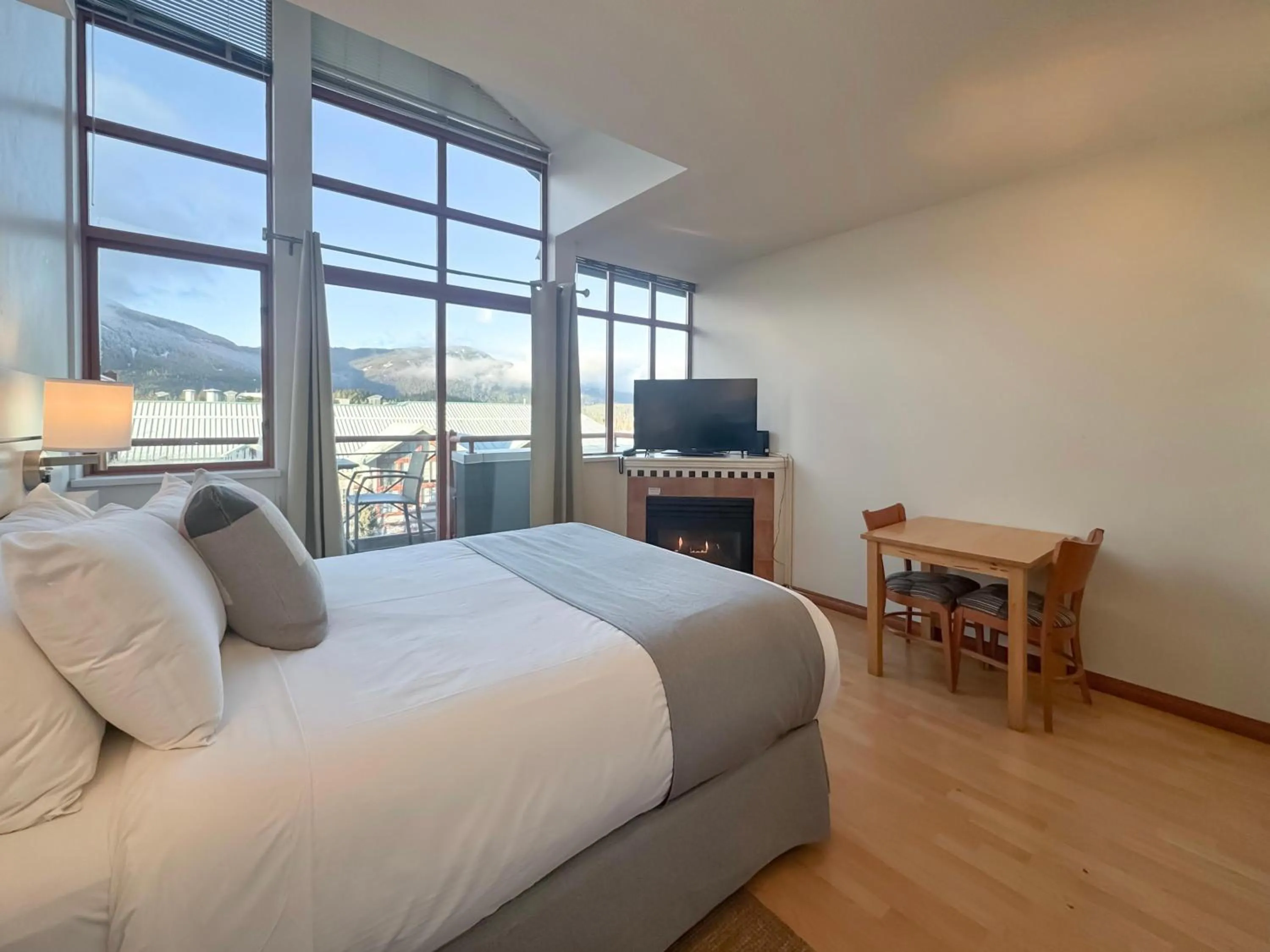 Bed in Alpenglow Lodge Rainbow Look Out Studio by MVA