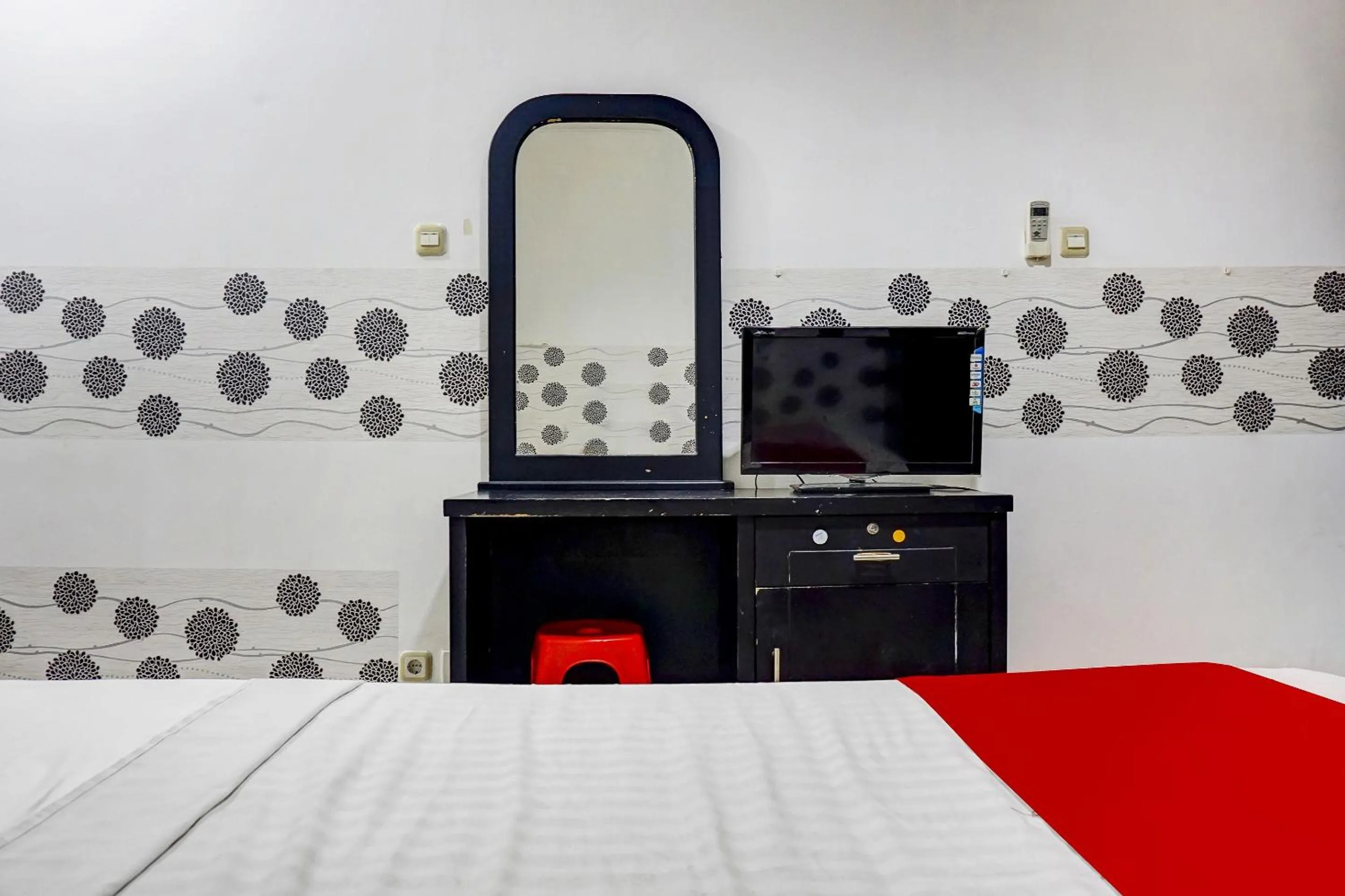 Bedroom, Bed in Hotel O Royani Residence