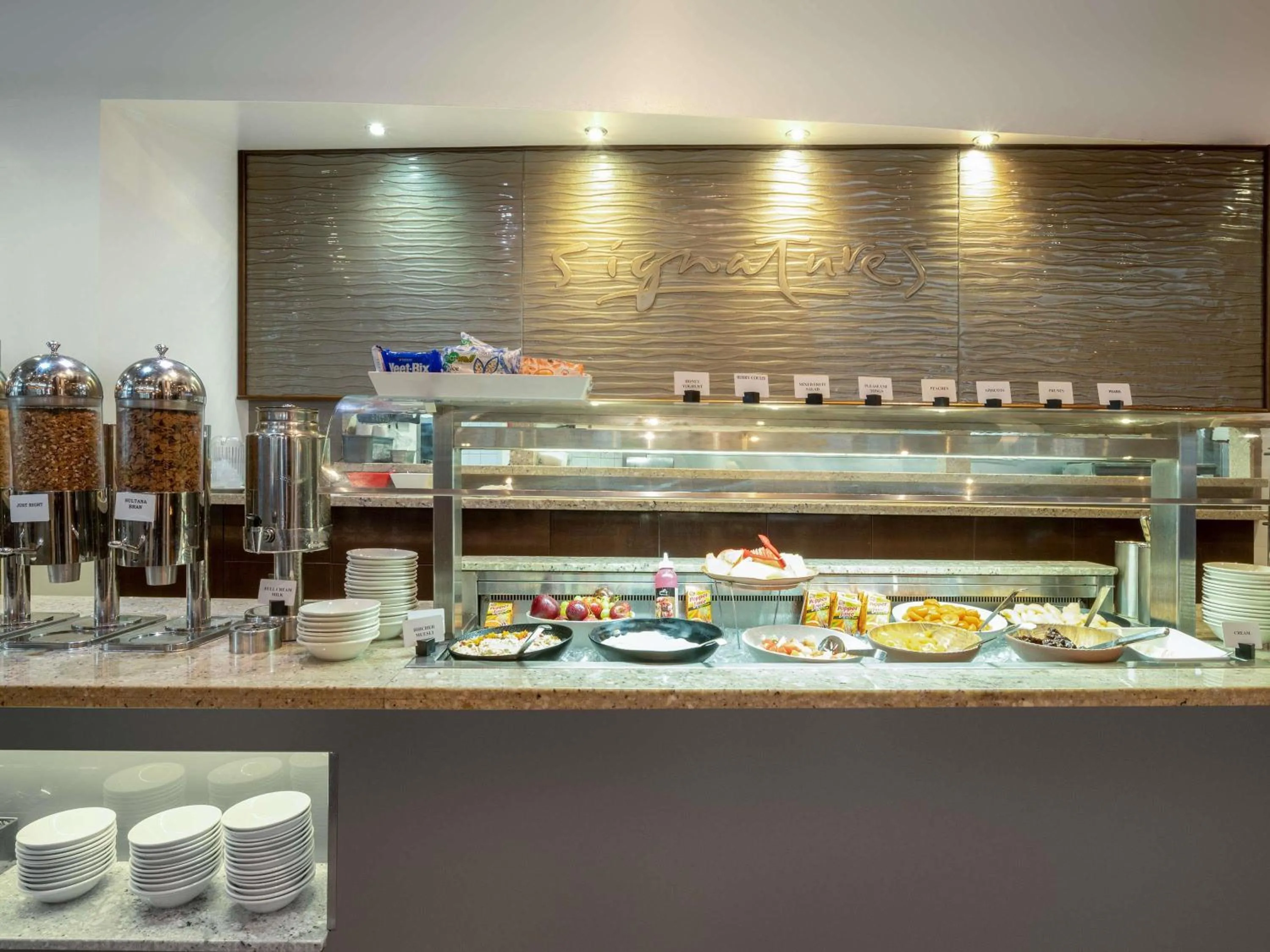 Restaurant/places to eat in The Sebel Twin Towns