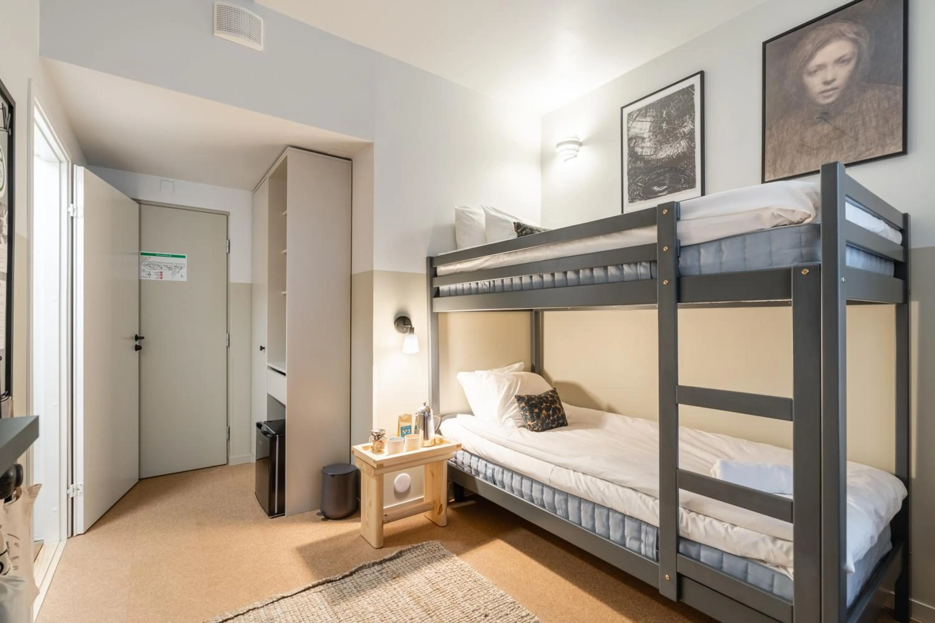 Bedroom, Bed in Bob W Helsinki Kluuvi