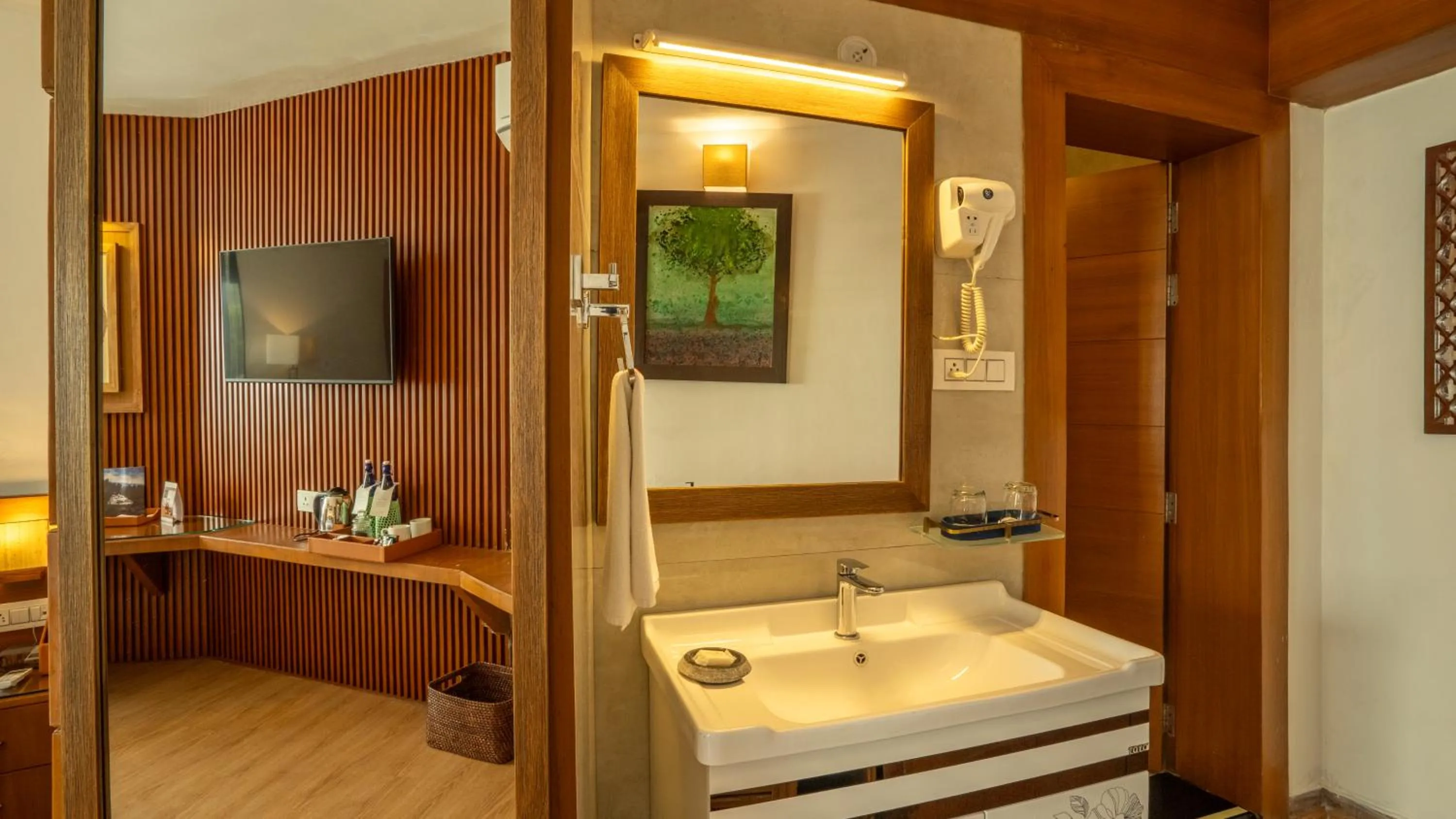 Bathroom in Tree of Life Eila Art Hotel, Manali