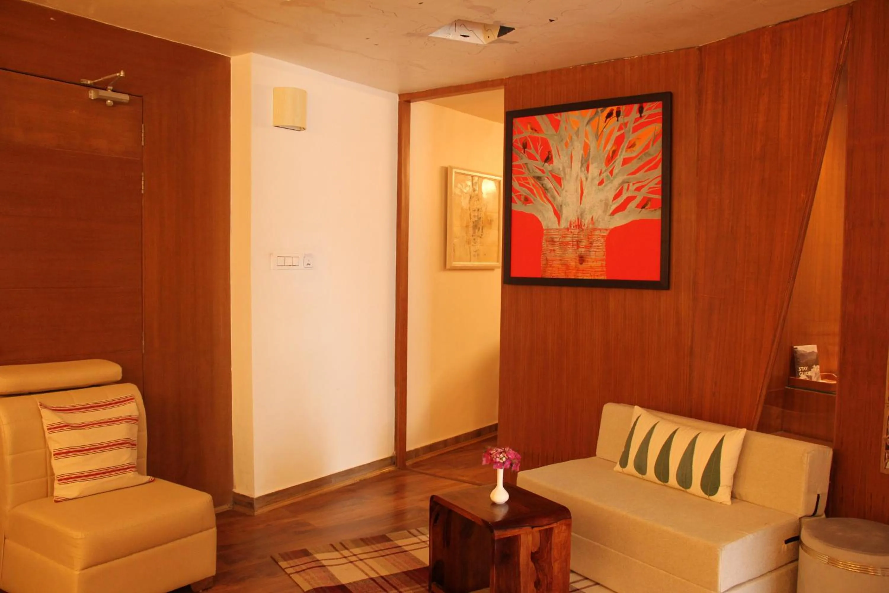 Living room in Tree of Life Eila Art Hotel, Manali