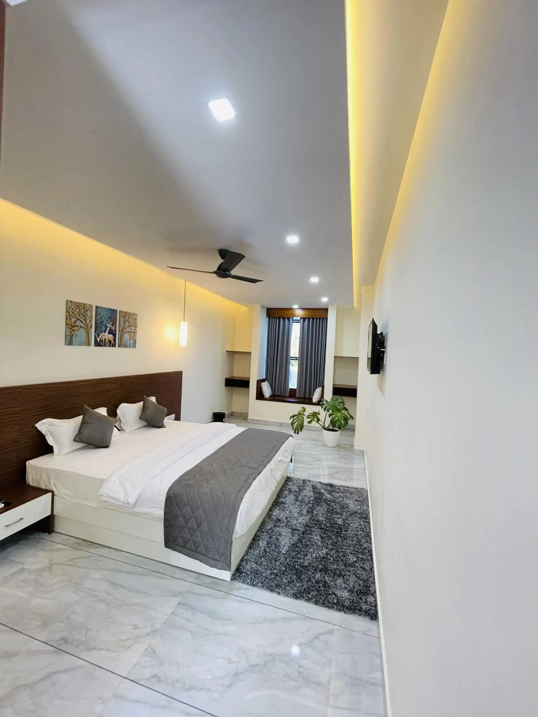 Bedroom, Bed in Miracle Hotel and Resorts