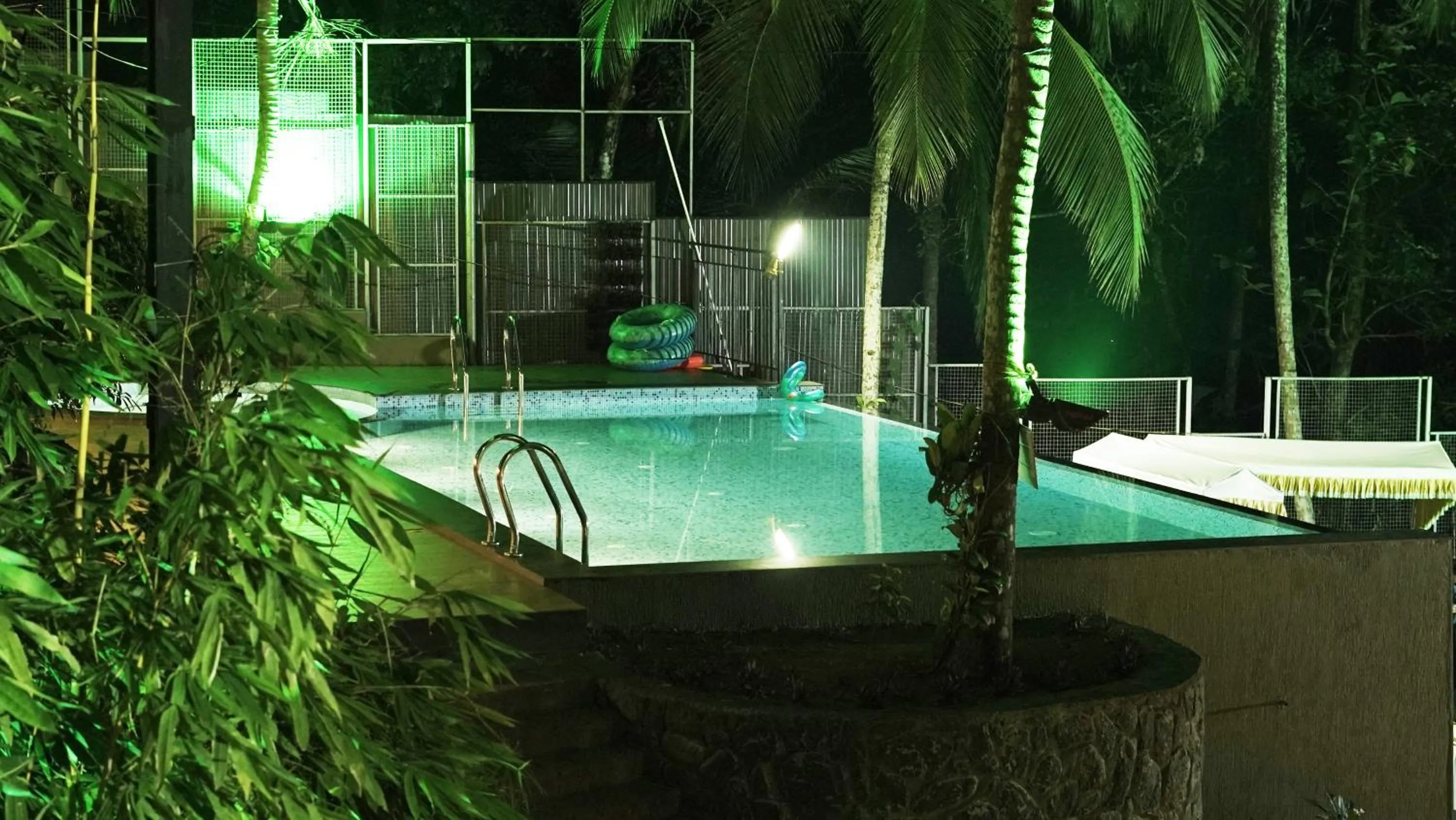 Night in Miracle Hotel and Resorts