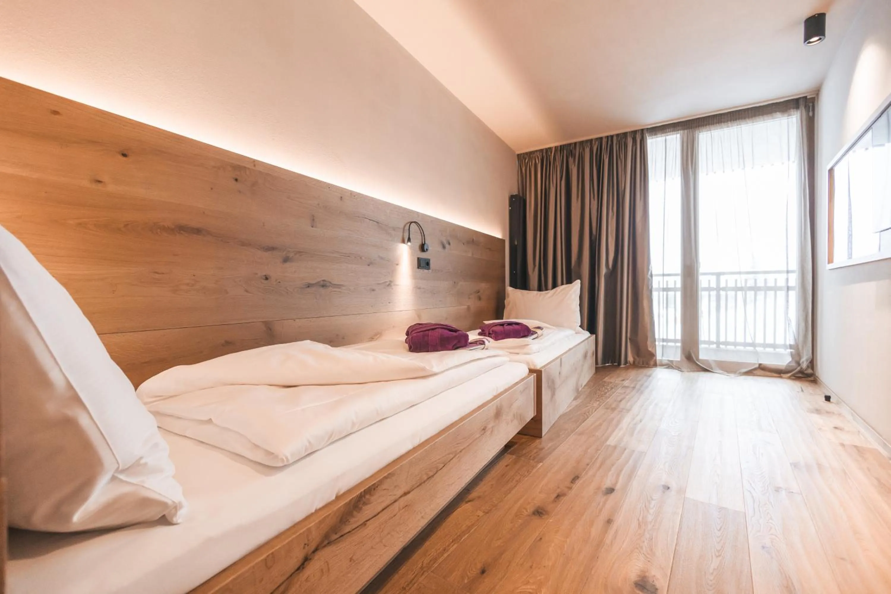 Bedroom, Bed in Familienhotel Familiamus