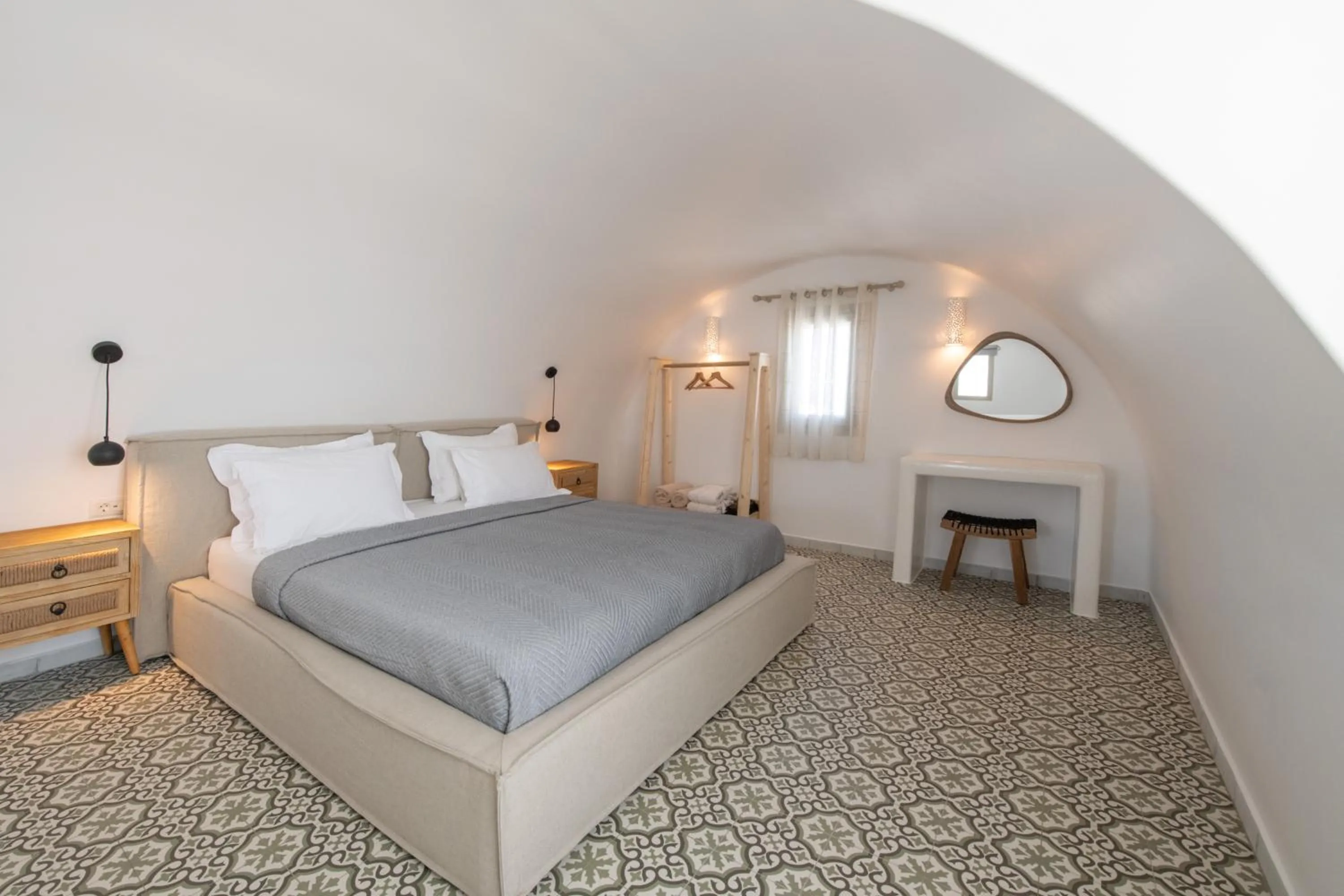 Bed in AVAL All Suite