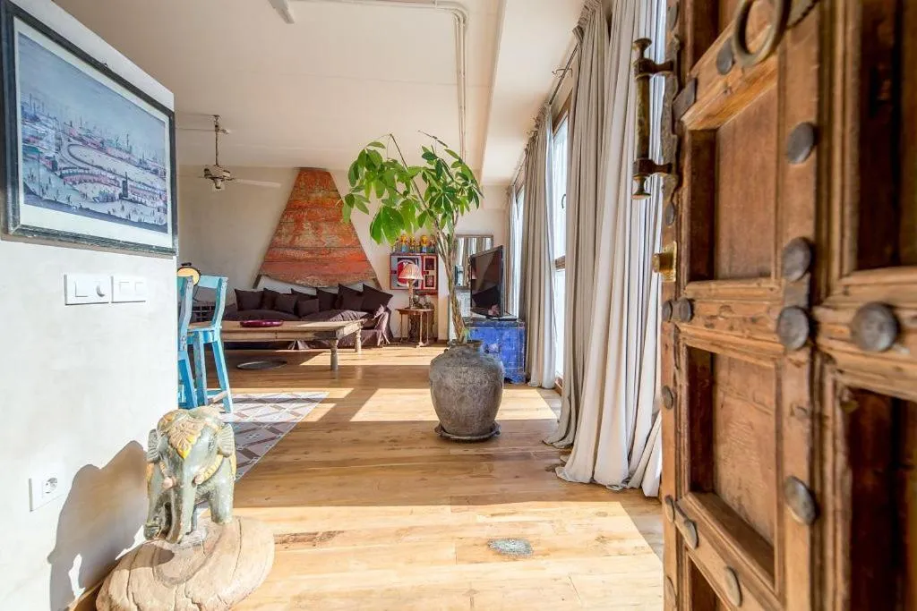 TV and multimedia in BOMBAYARTE APARTHOTEL TARIFA