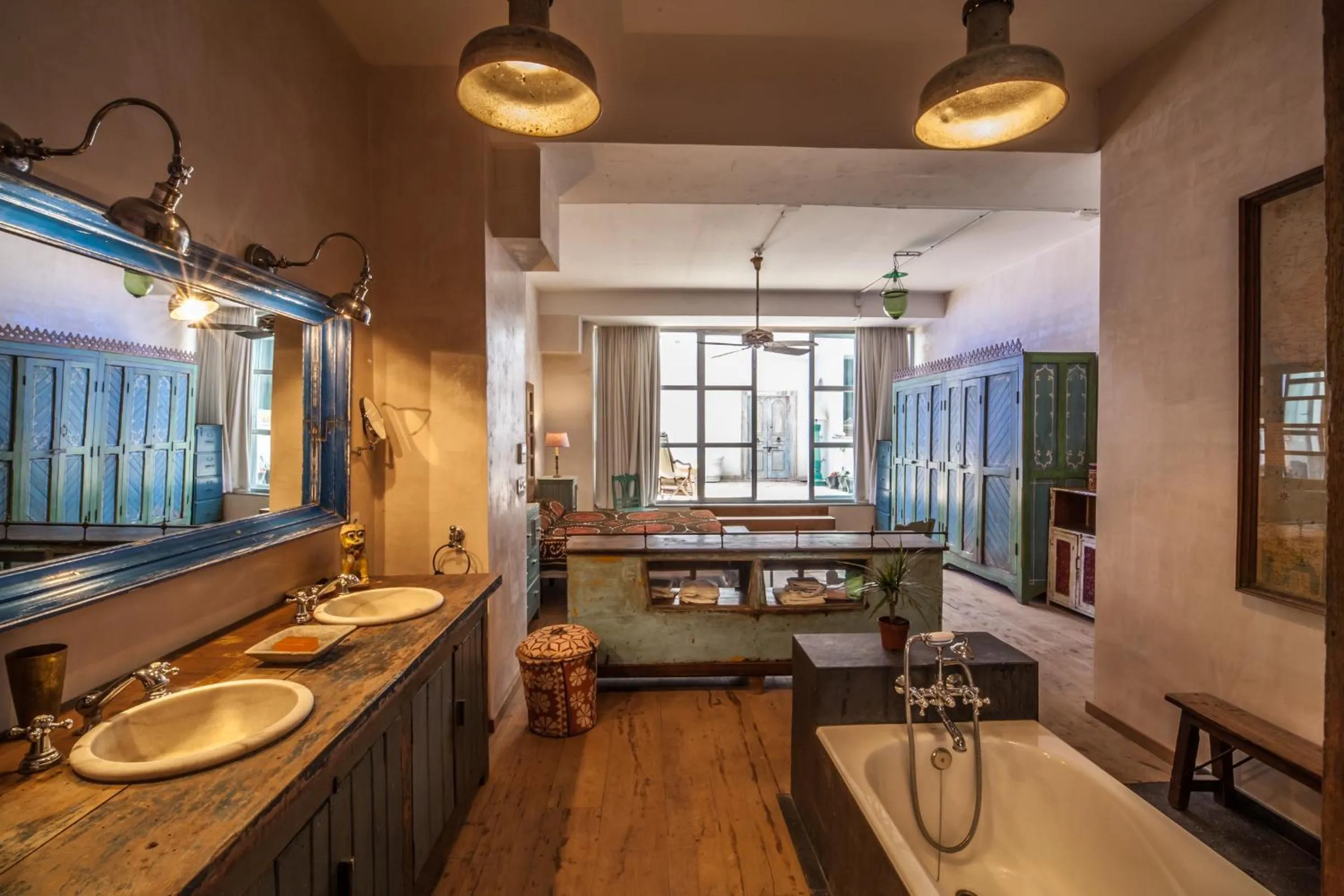 BOMBAYARTE APARTHOTEL TARIFA