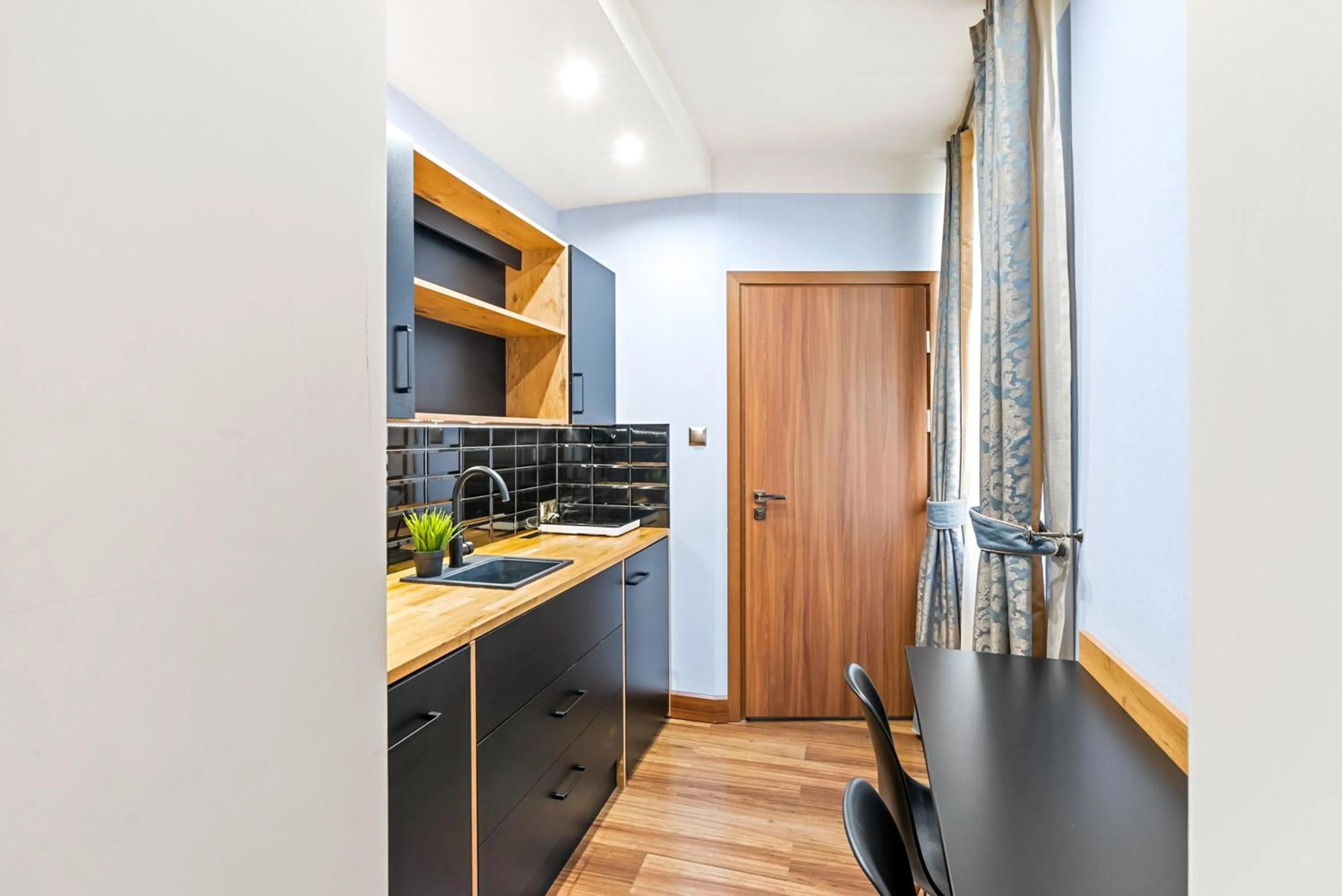 Kitchen or kitchenette in Hotel Diament Plaza Gliwice