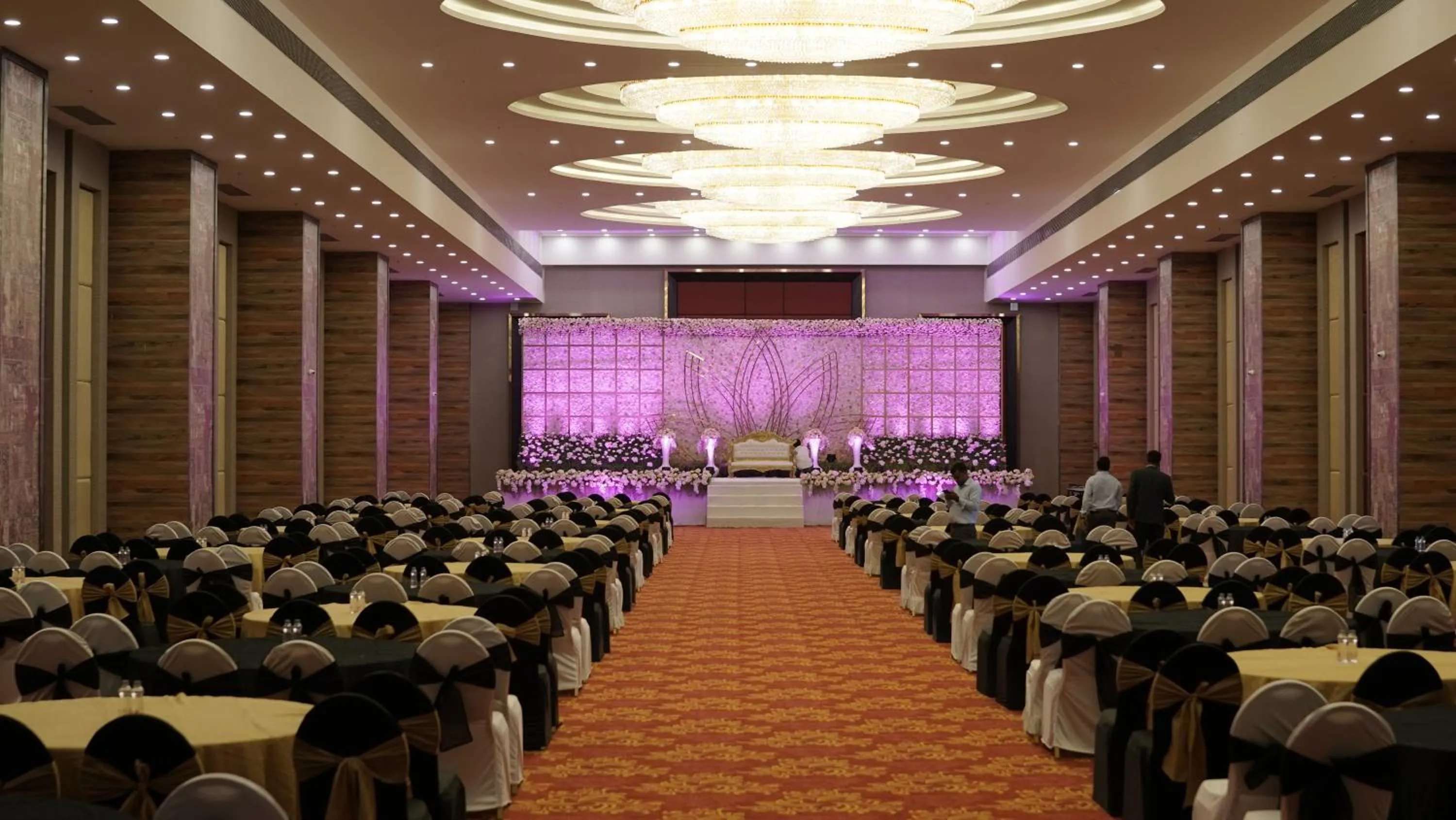 Business facilities in Hotel Tip Top International Pune