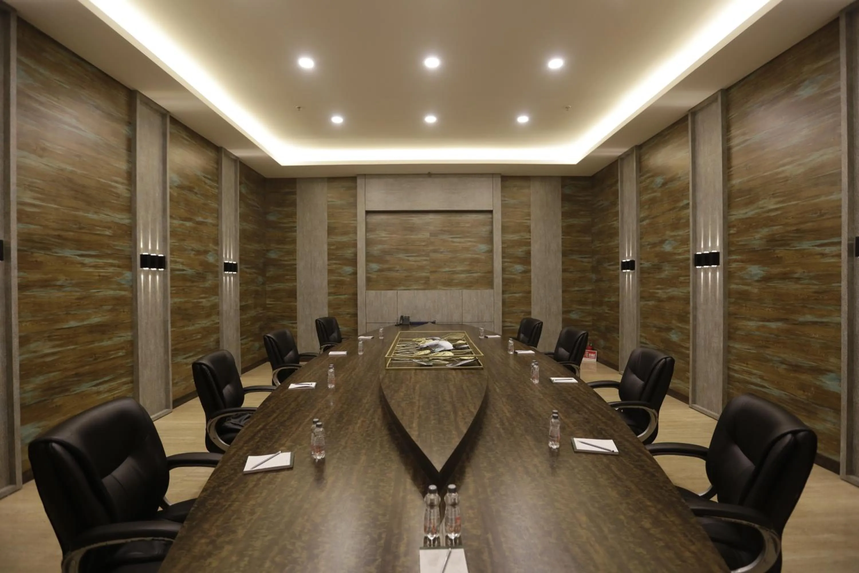 Meeting/conference room in Hotel Tip Top International Pune