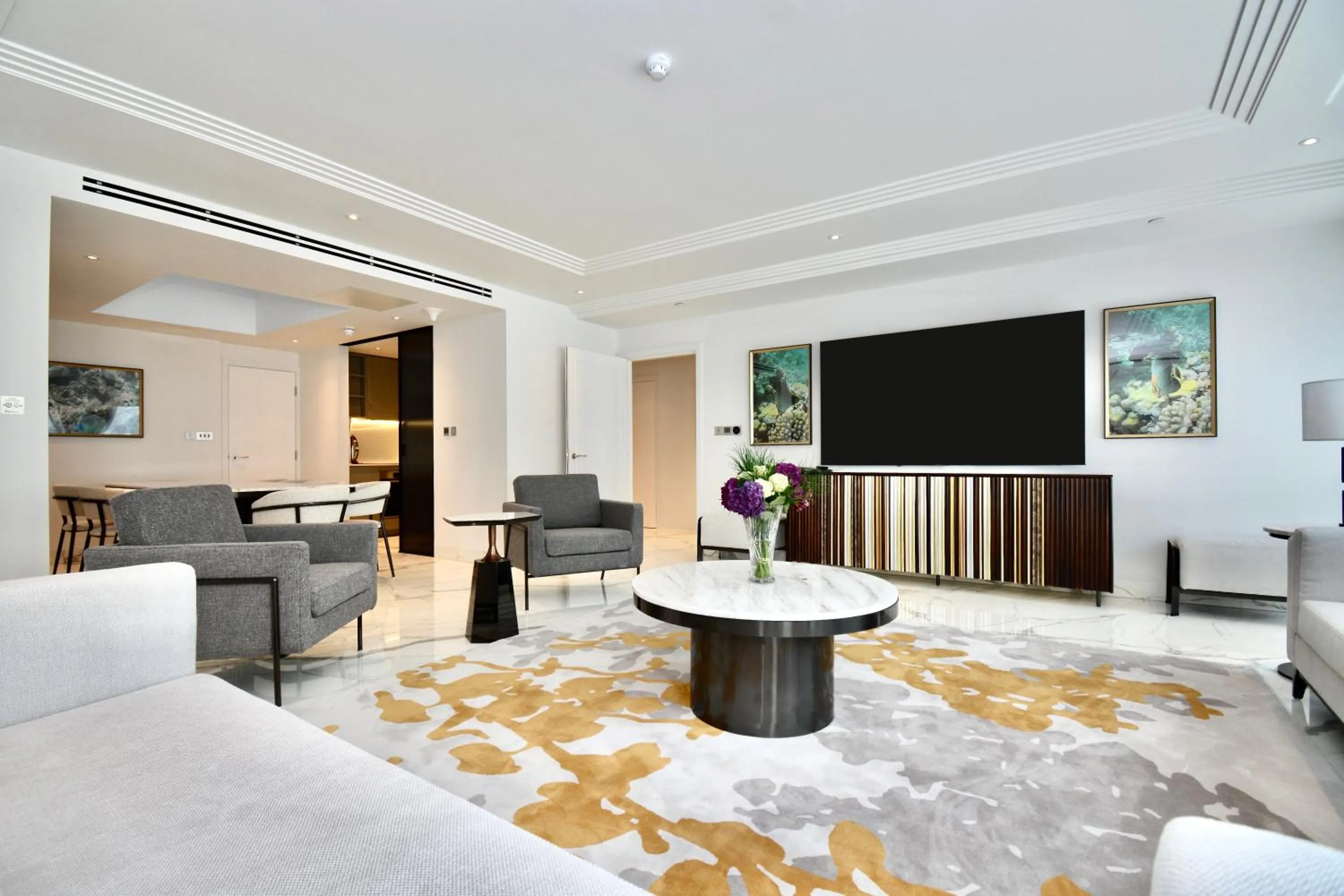 Communal lounge/ TV room in Sanctum Regent's Park