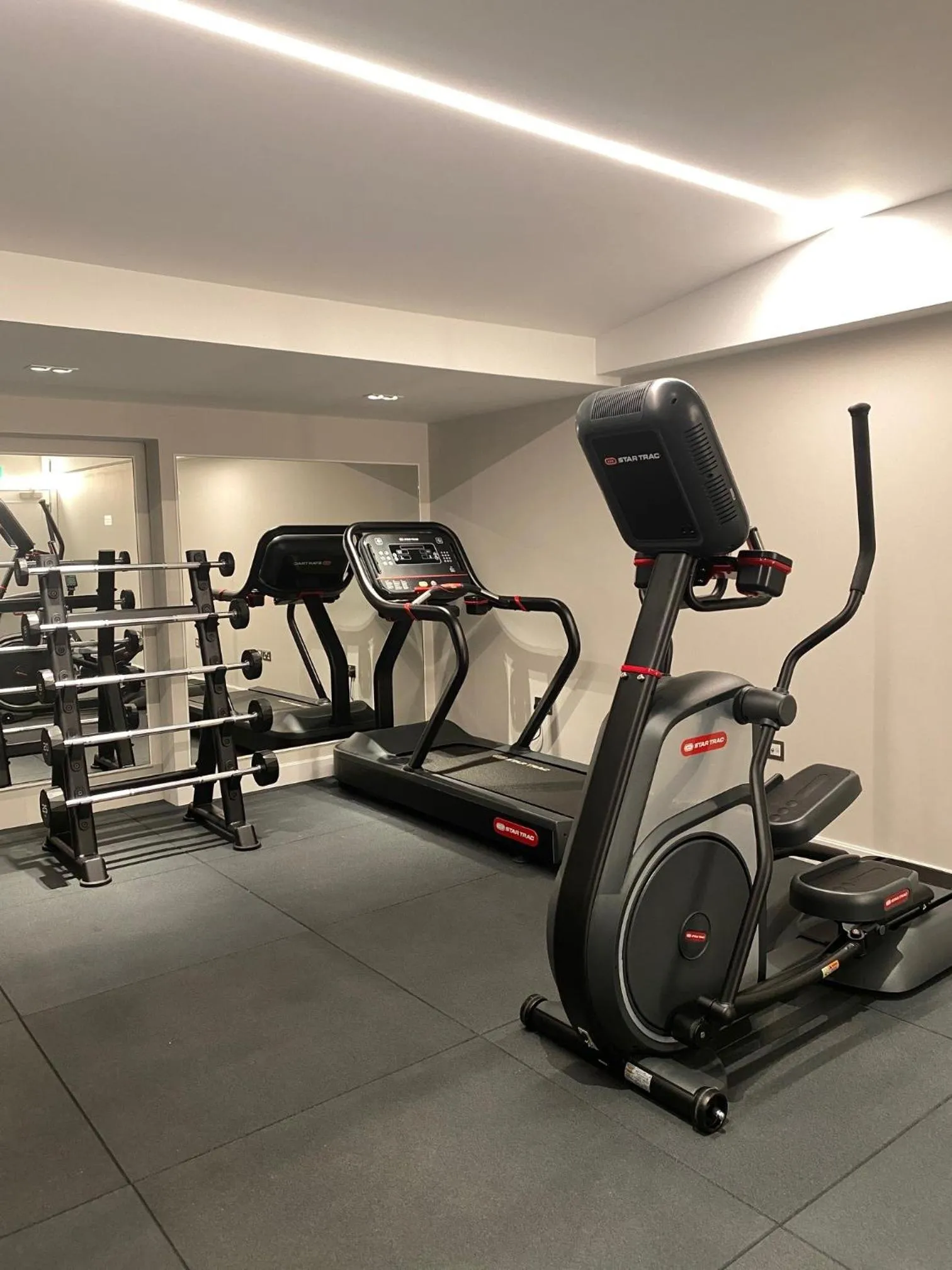 Fitness centre/facilities in Sanctum Regent's Park