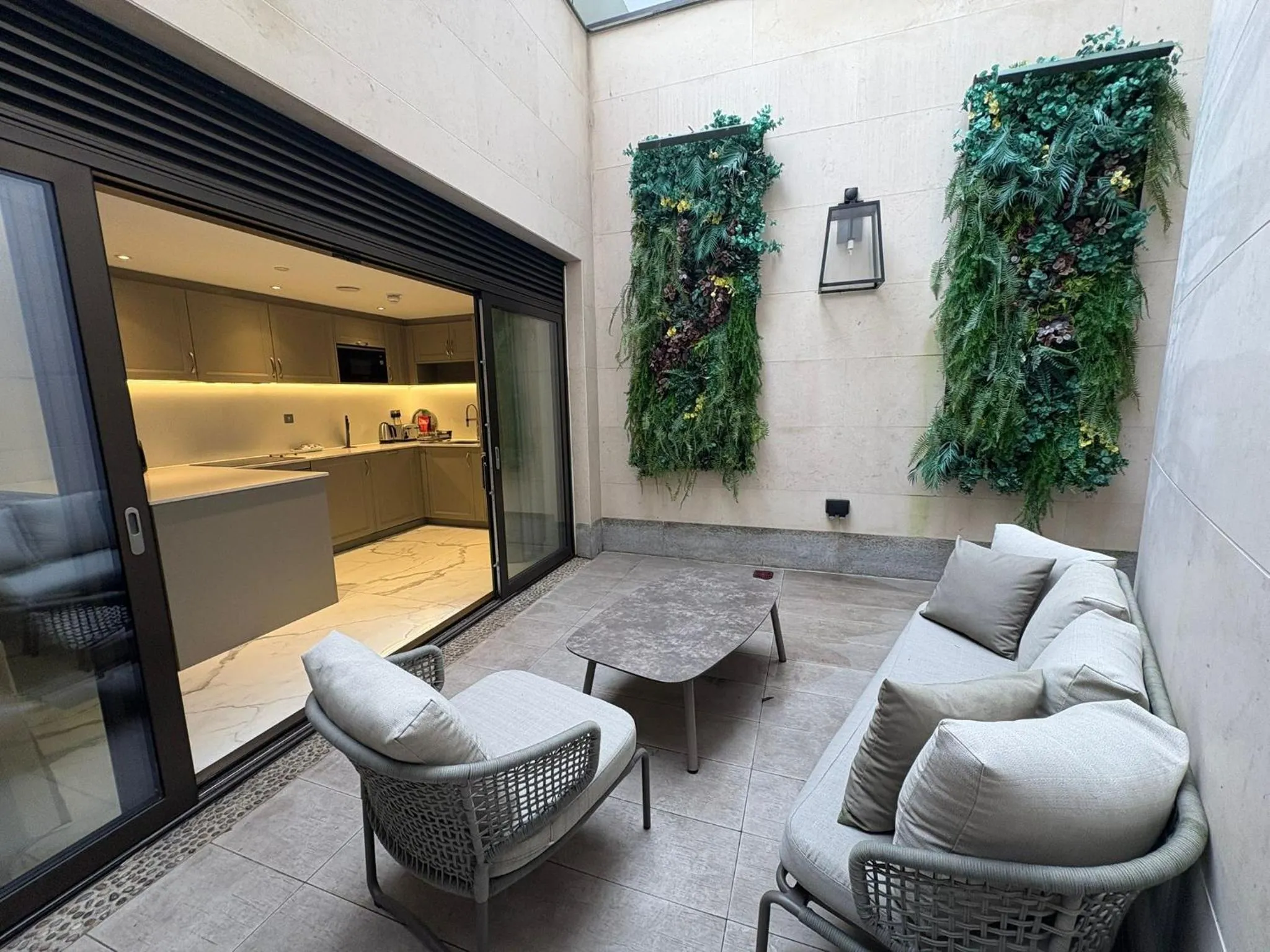 Patio in Sanctum Regent's Park