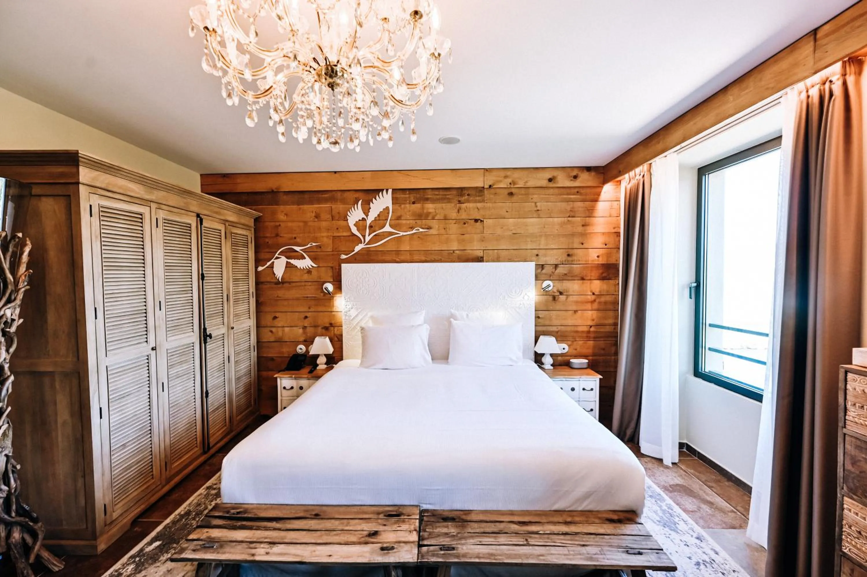 Bedroom, Bed in Le Hameau Des Pesquiers Ecolodge & Spa, Curio Collection By Hilton