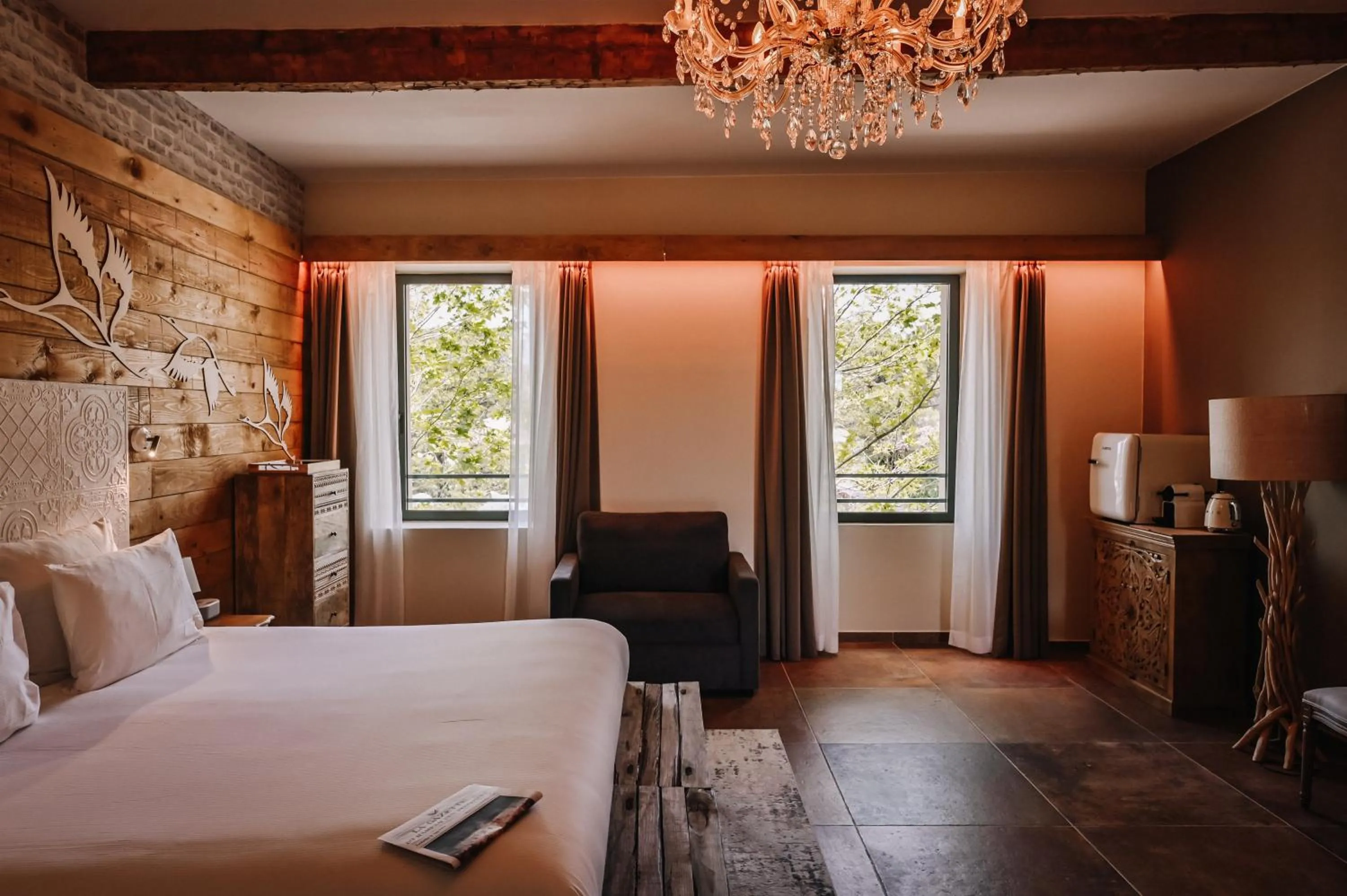 Bed in Le Hameau Des Pesquiers Ecolodge & Spa, Curio Collection By Hilton