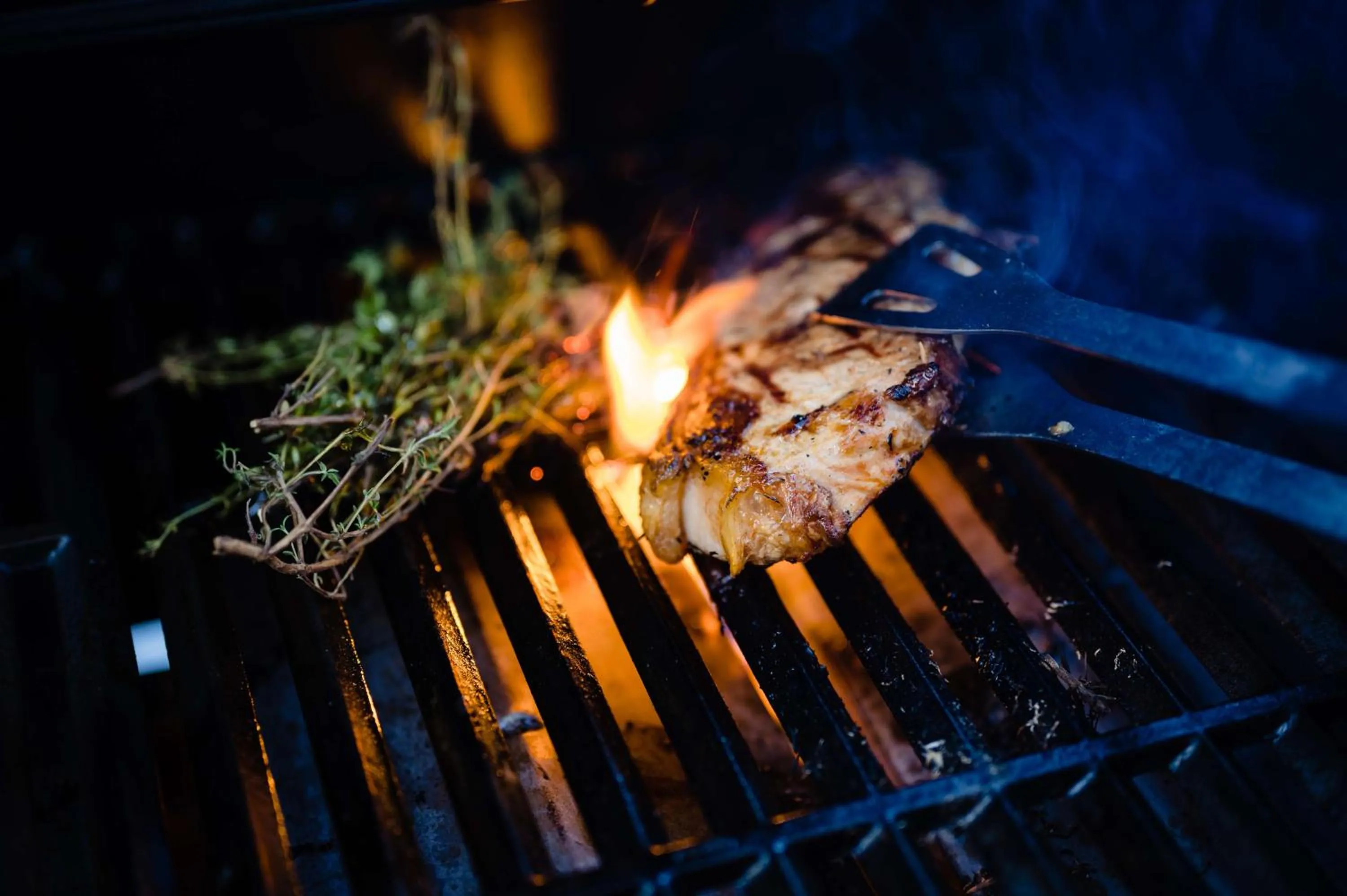 Restaurant/places to eat in Le Hameau Des Pesquiers Ecolodge & Spa, Curio Collection By Hilton