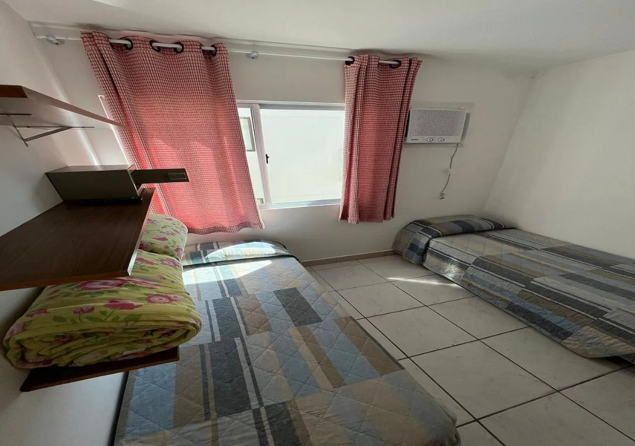 Bedroom, Bed in Pousada Louise