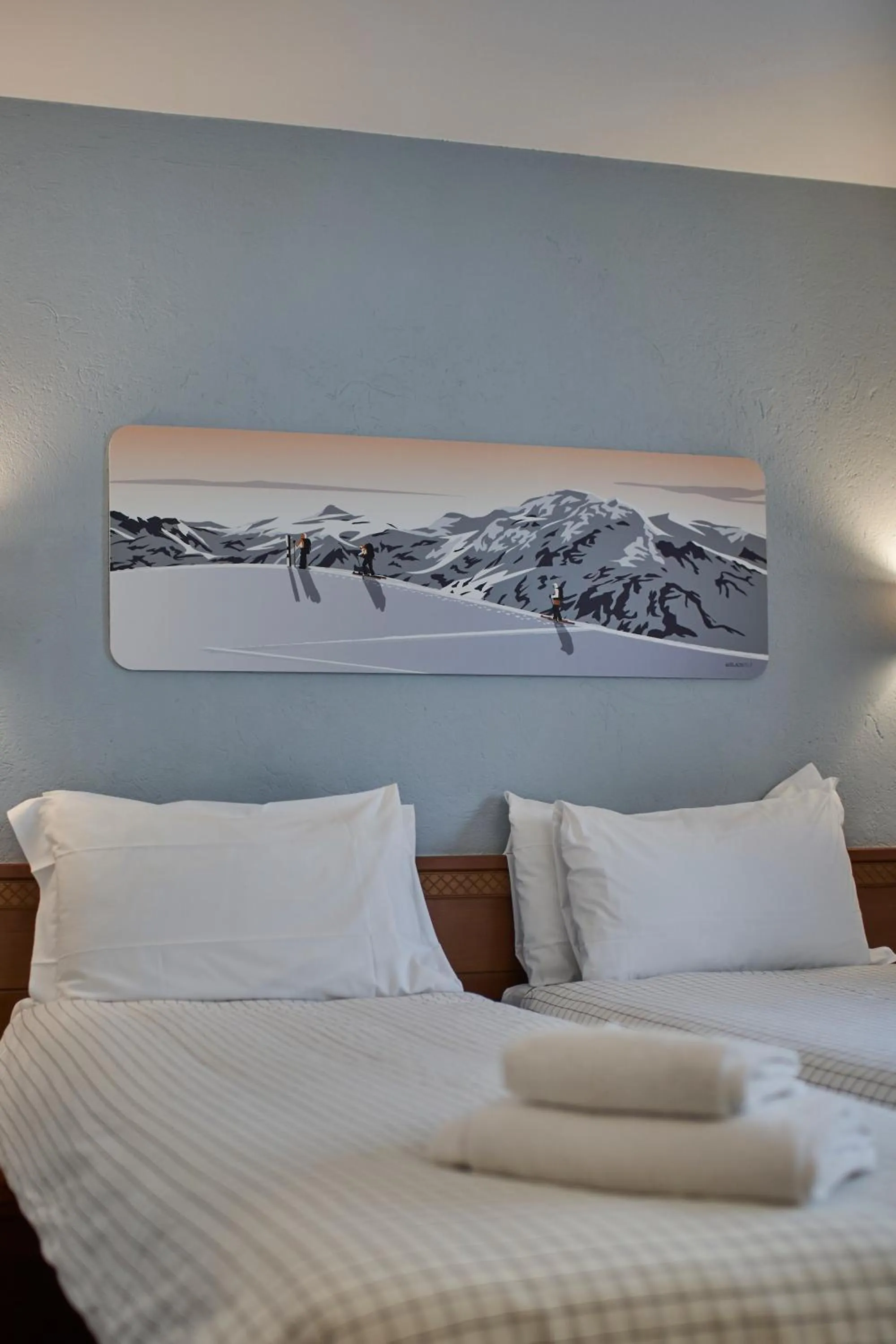 Photo of the whole room, Bed in Hotel Walser Courmayeur