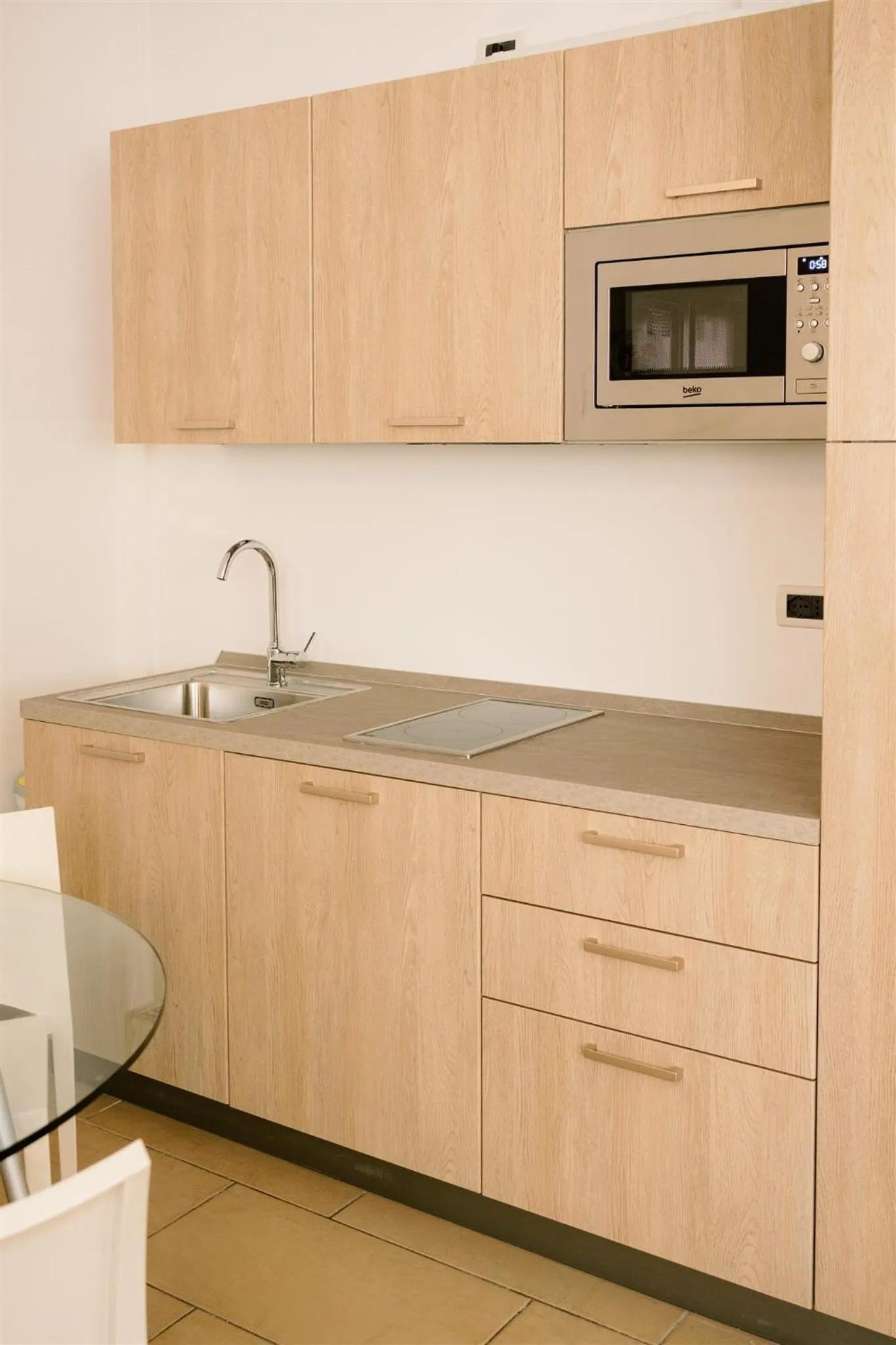 Kitchen or kitchenette in Hotel Carlton