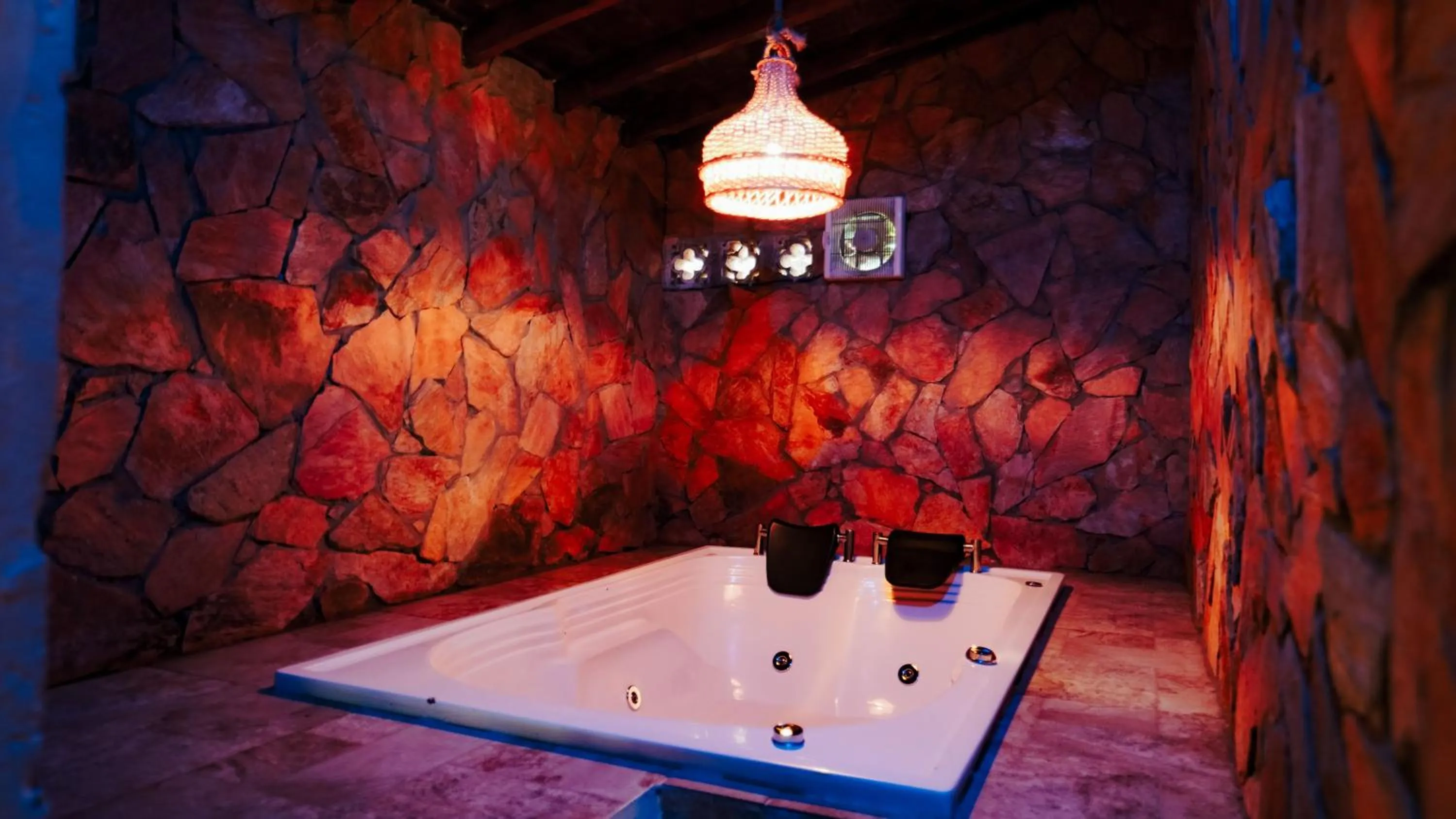 Hot Tub in ORU CAMPESTRE