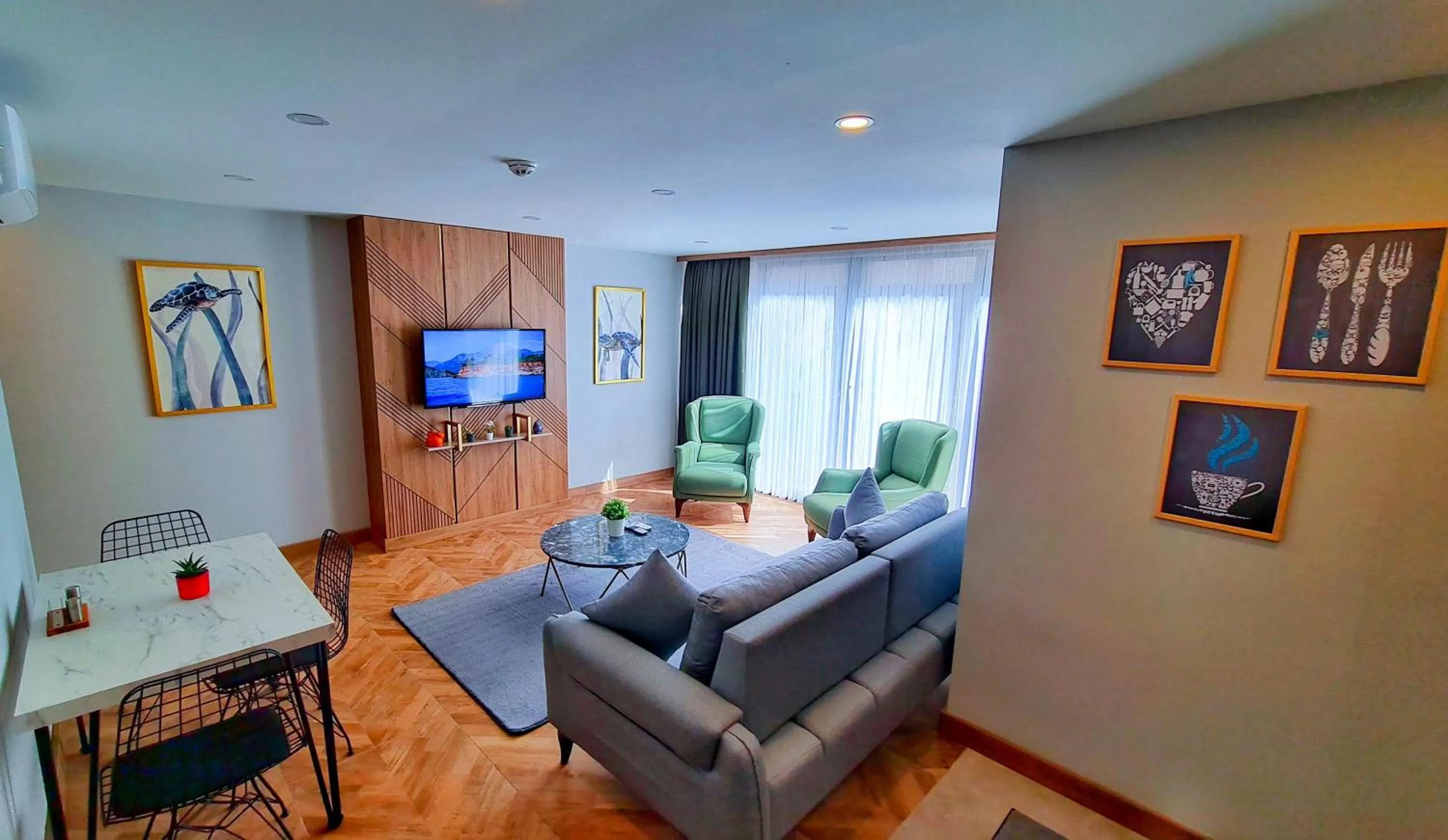 TV and multimedia in Letstay Sweet Home Mint