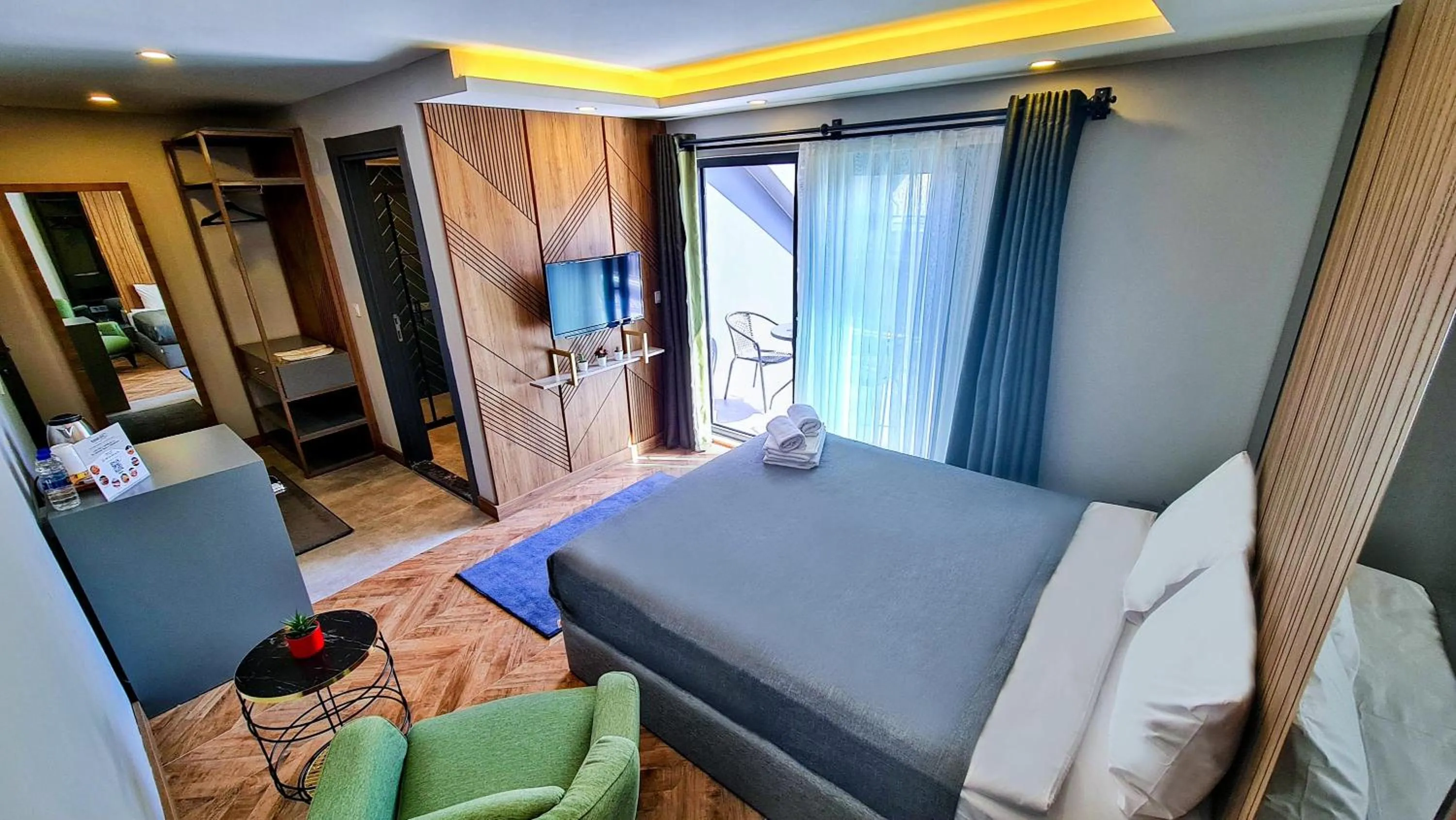 Photo of the whole room, Bed in Letstay Sweet Home Mint